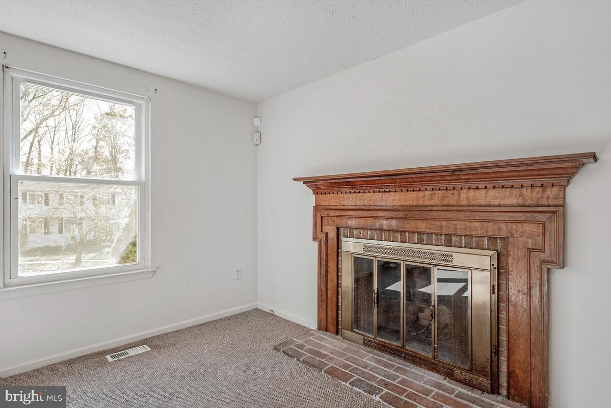 WILLOW WOOD ESTATES - Residential