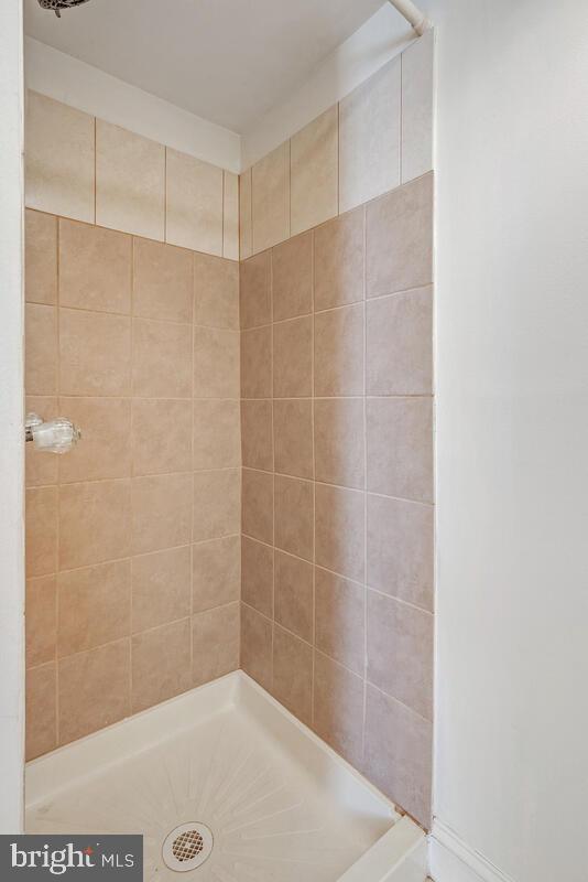 WILLOW WOOD ESTATES - Residential