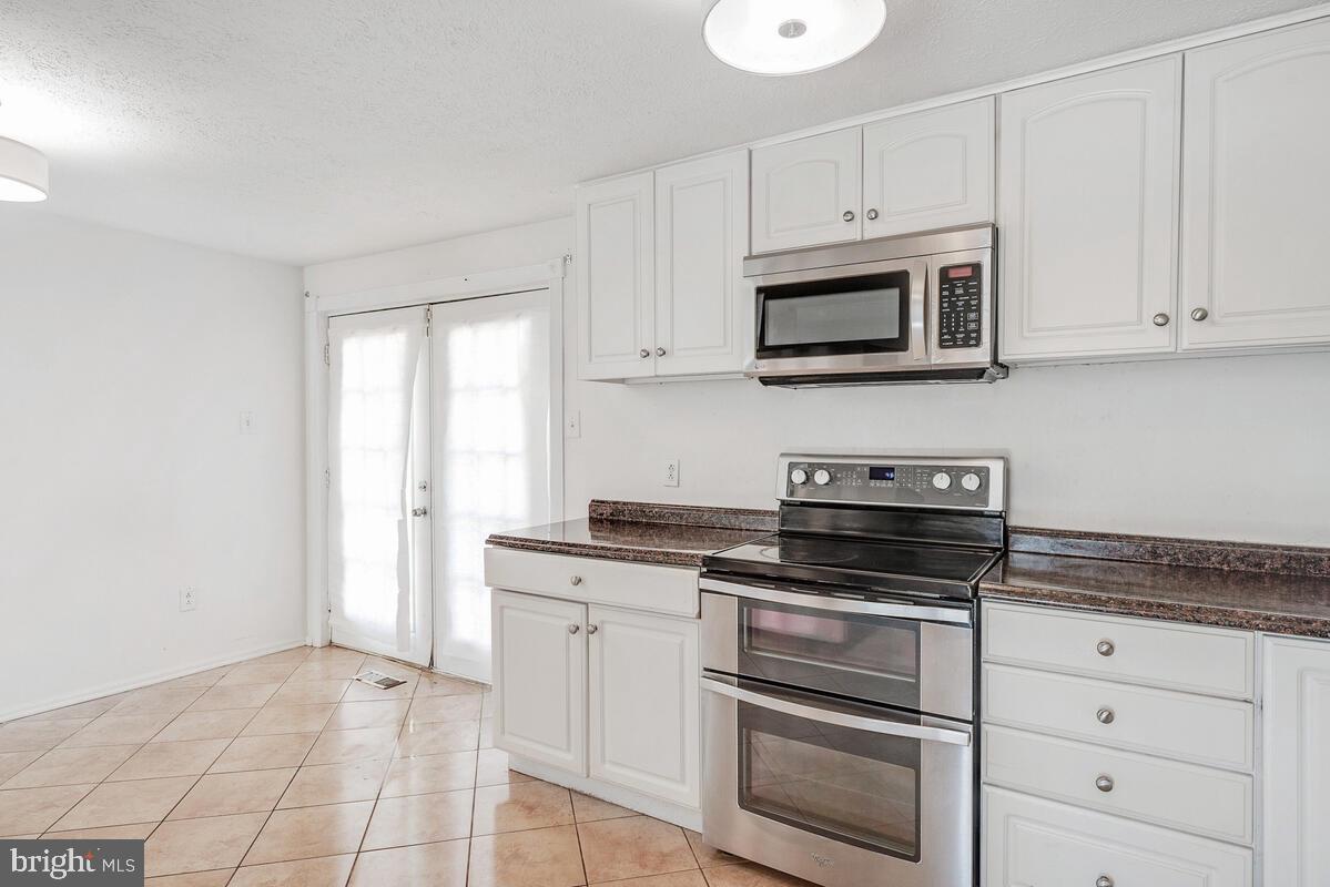 WILLOW WOOD ESTATES - Residential