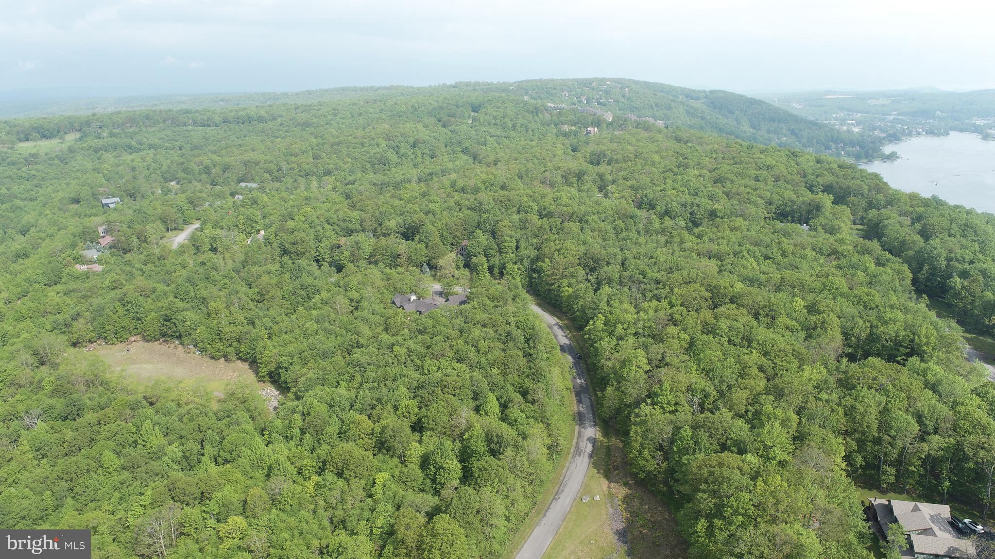 DEEP CREEK HIGHLANDS - Land