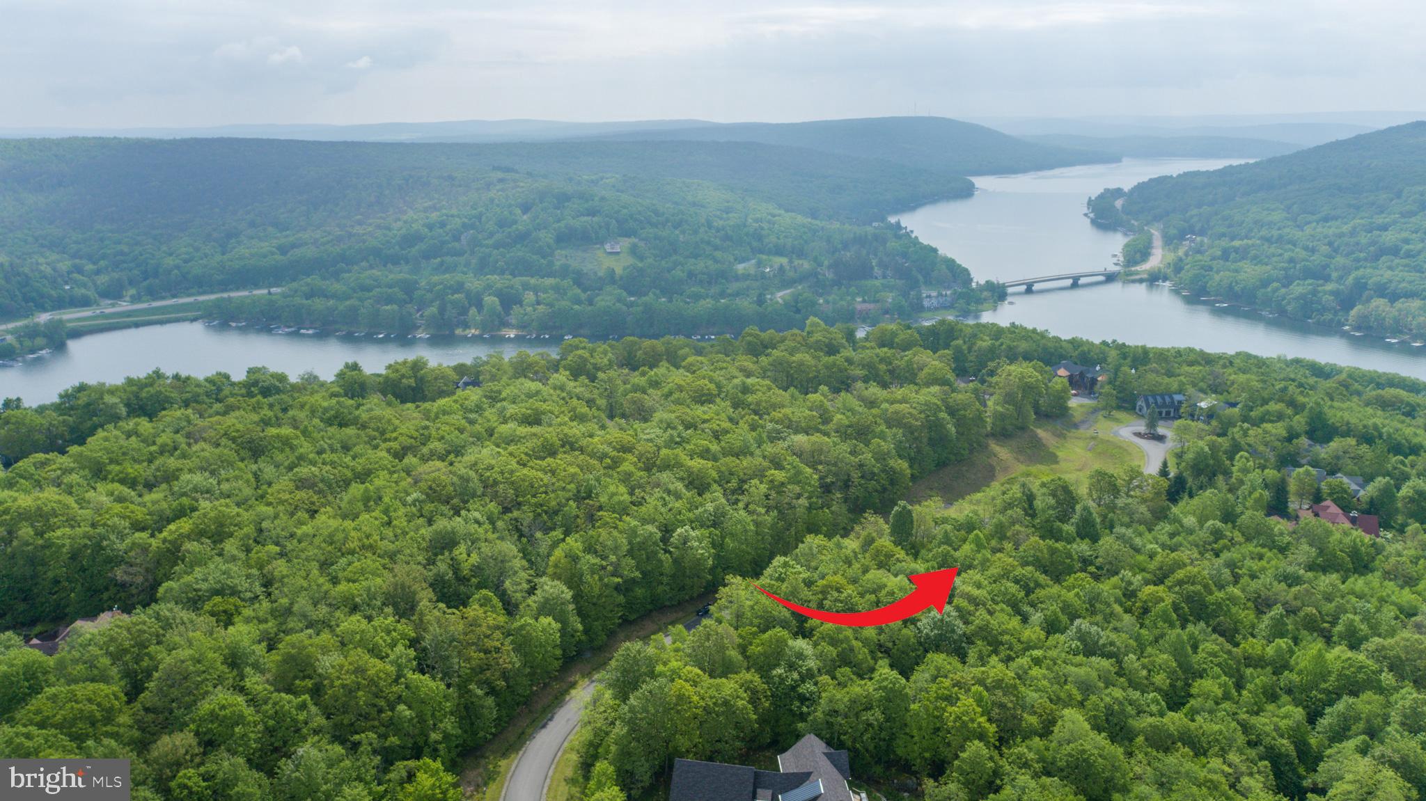 DEEP CREEK HIGHLANDS - Land