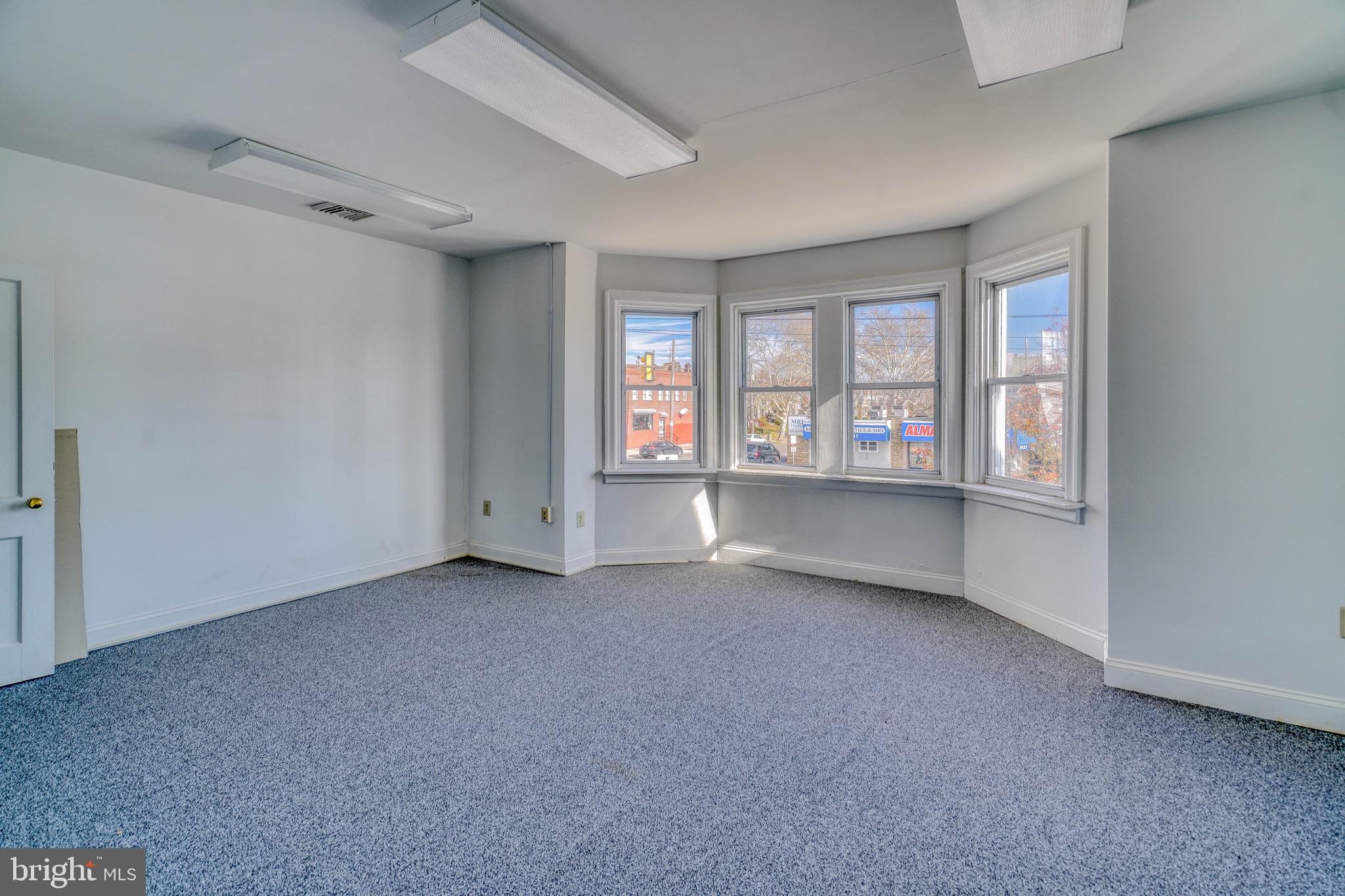 WEST OAK LANE - Commercial Sale