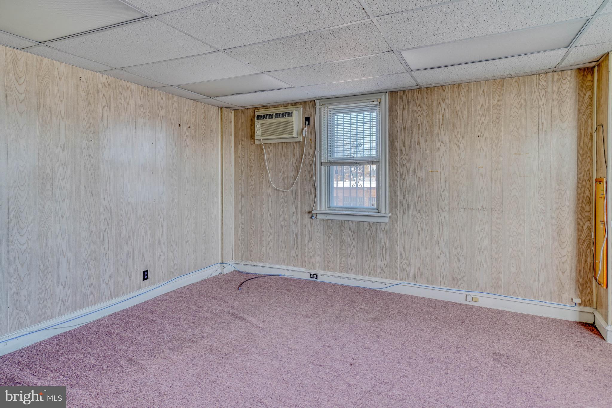 WEST OAK LANE - Commercial Sale