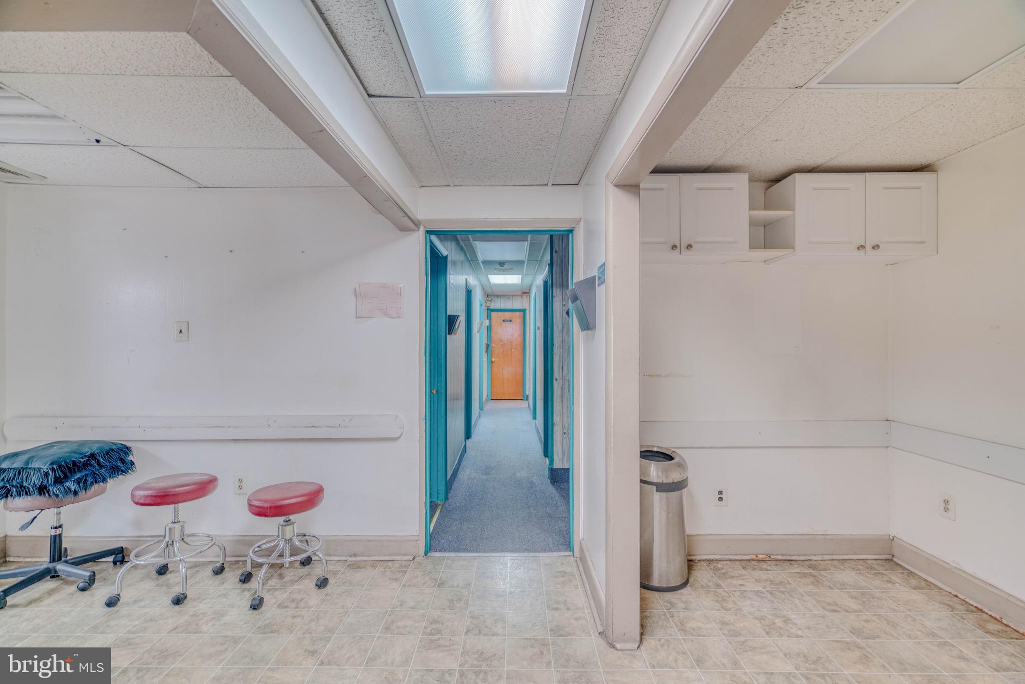 WEST OAK LANE - Commercial Sale