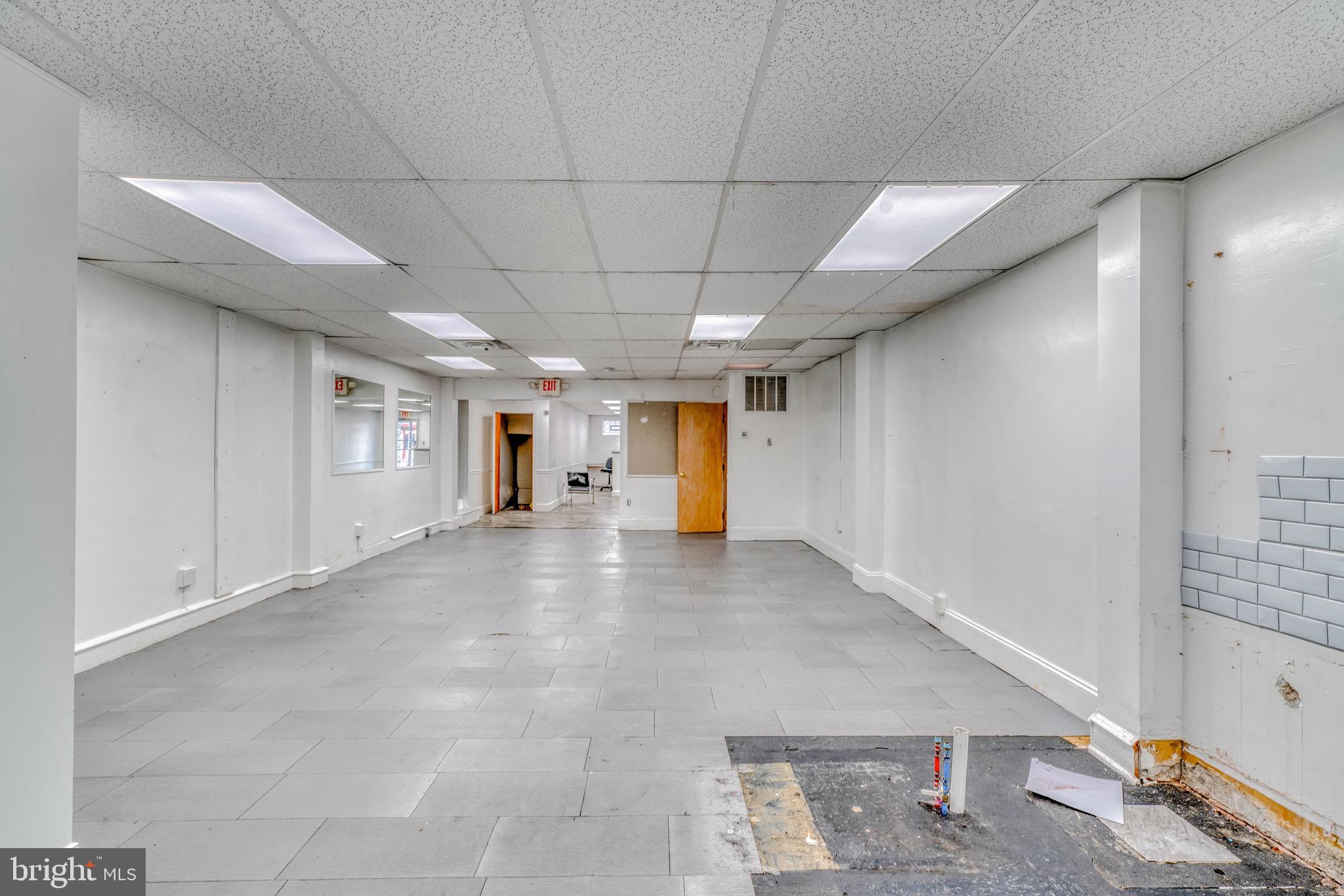 WEST OAK LANE - Commercial Sale