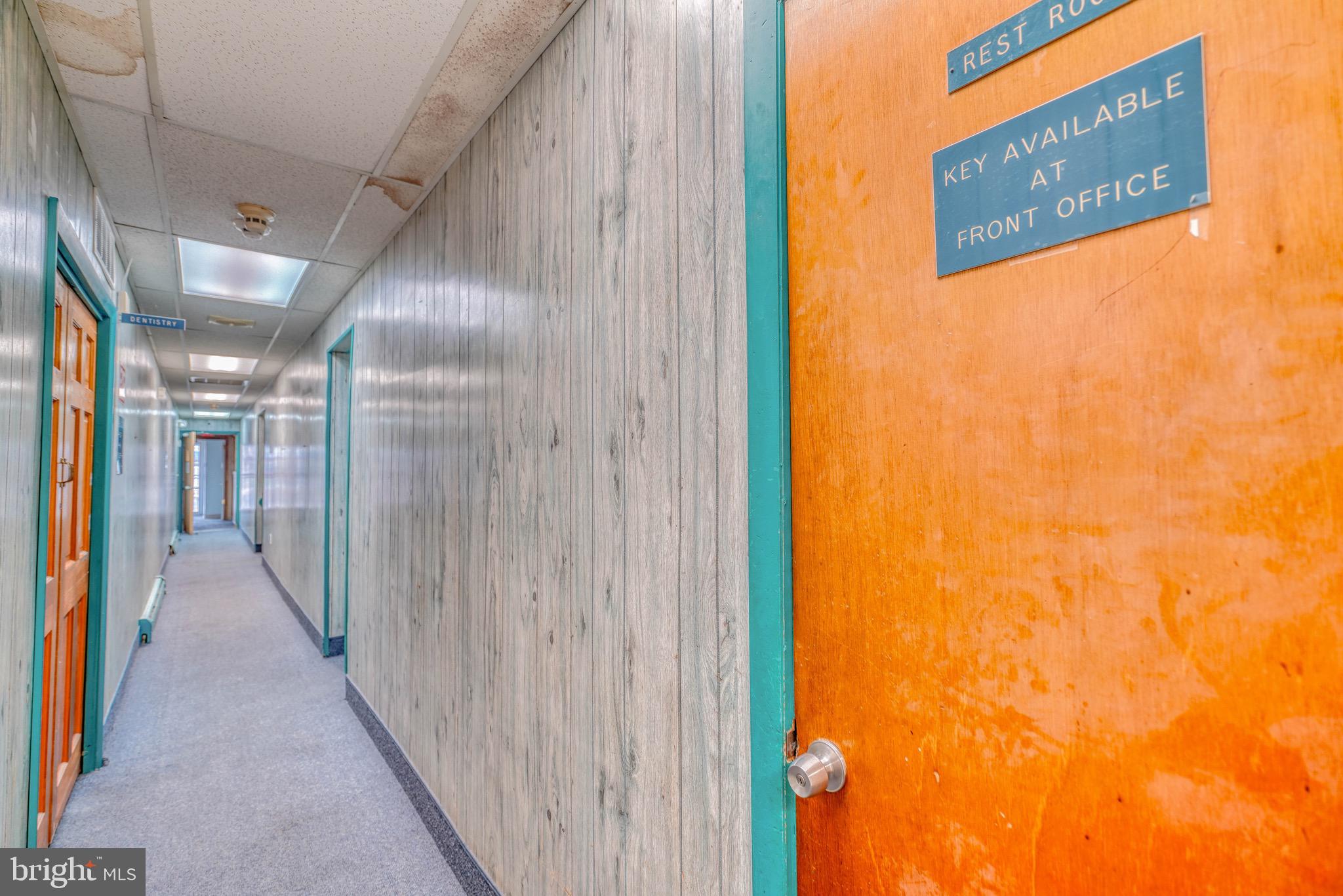 WEST OAK LANE - Commercial Sale