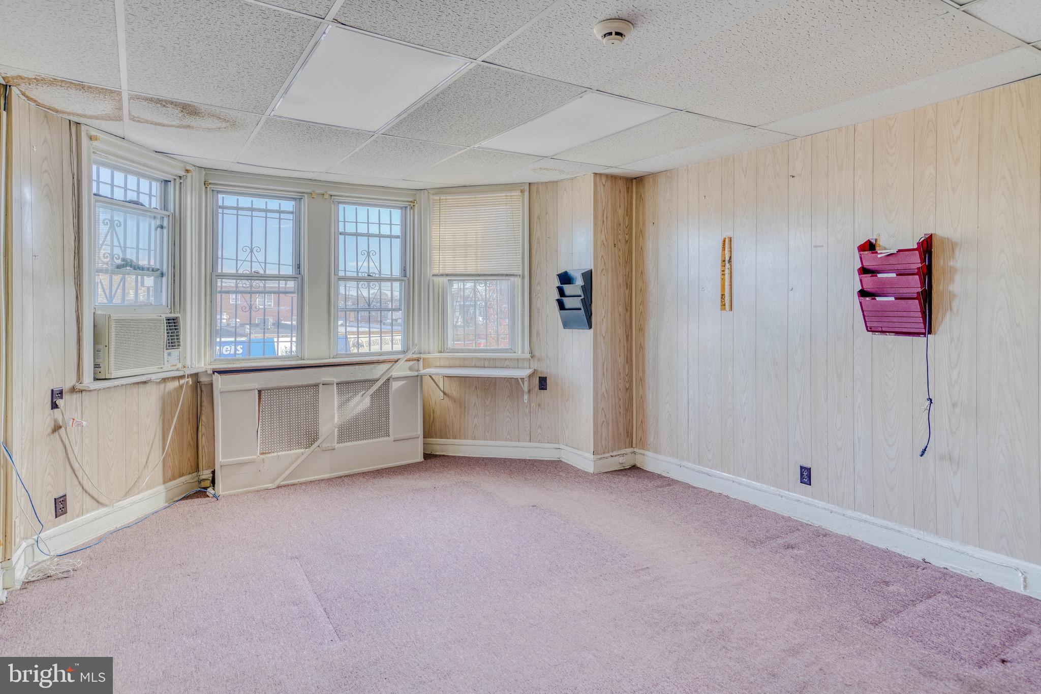 WEST OAK LANE - Commercial Sale