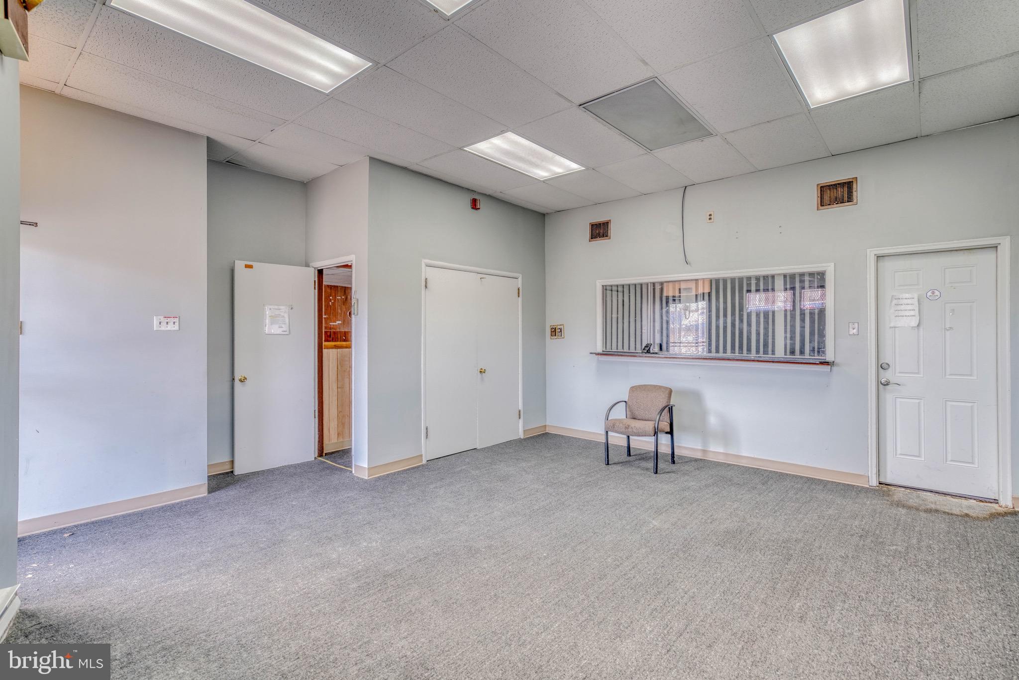 WEST OAK LANE - Commercial Sale