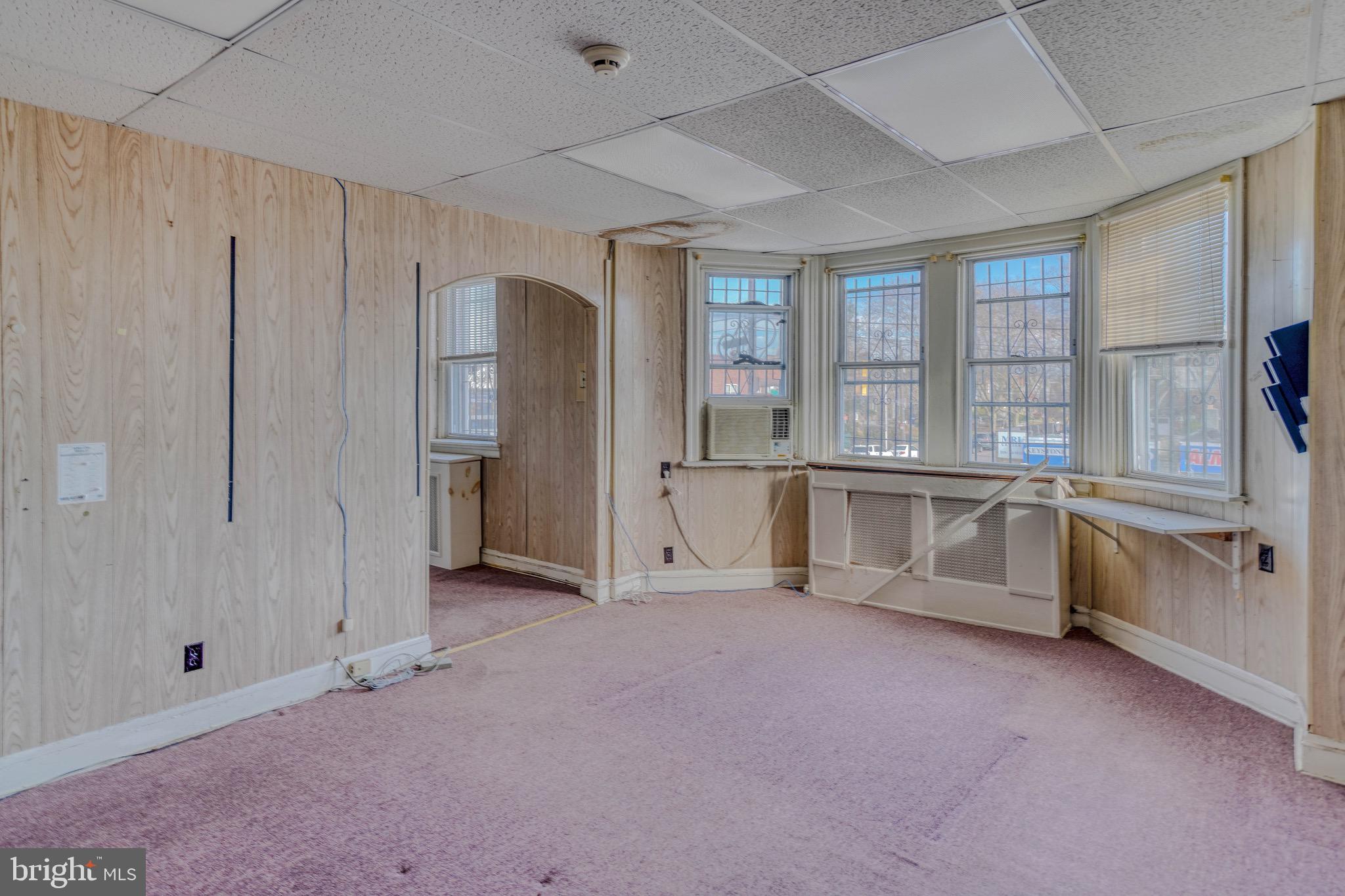 WEST OAK LANE - Commercial Sale