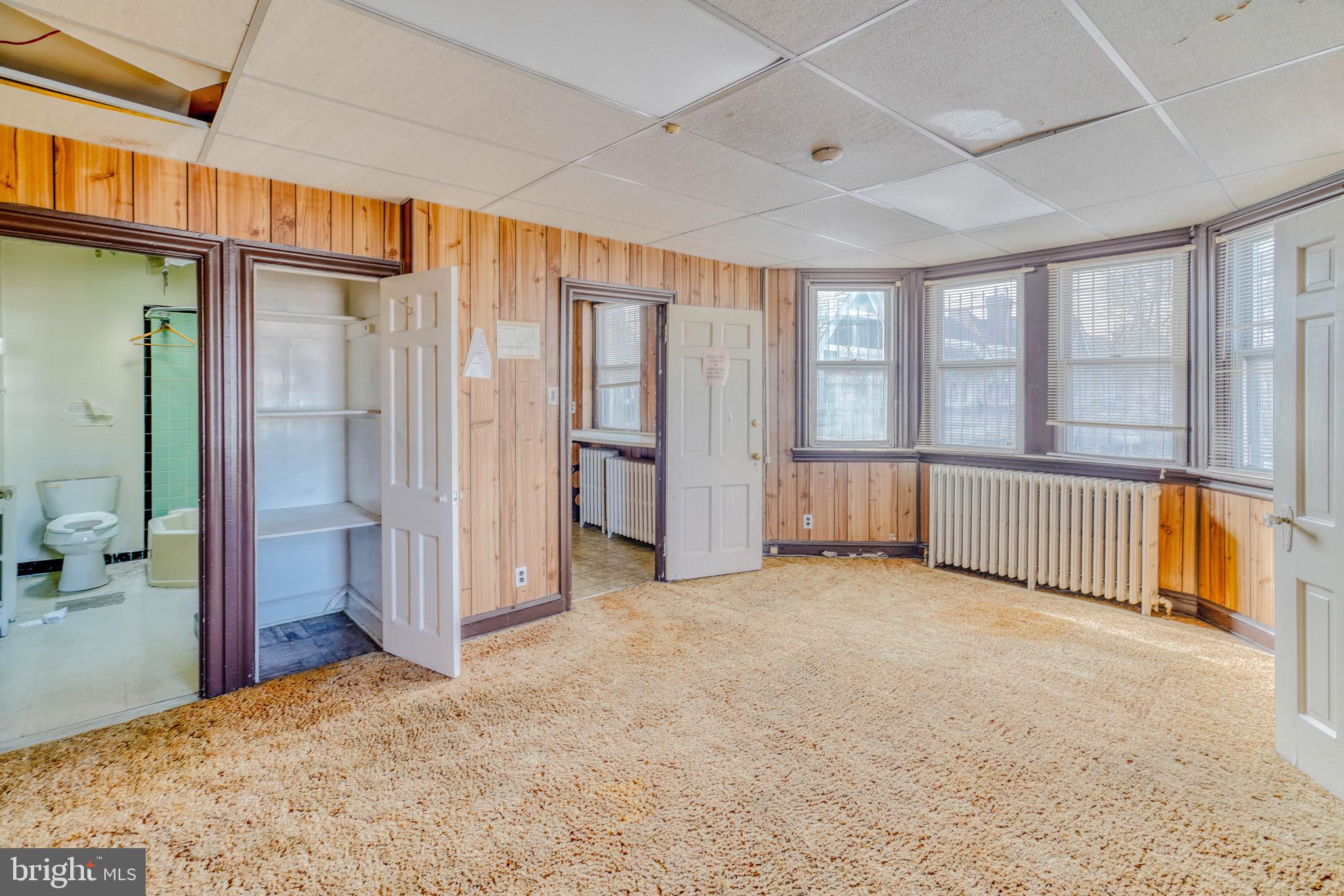 WEST OAK LANE - Commercial Sale