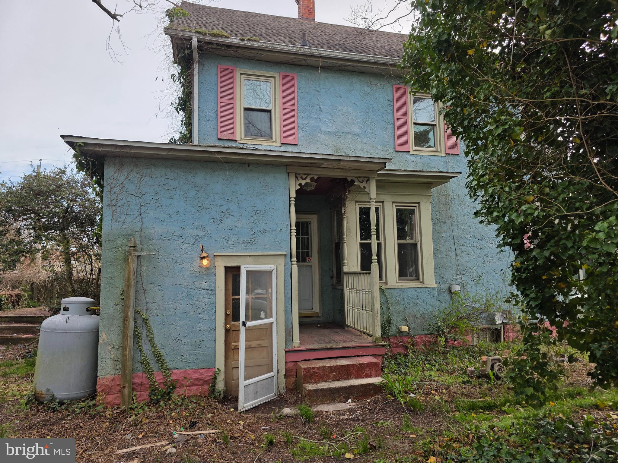 104 W FEDERAL STREET