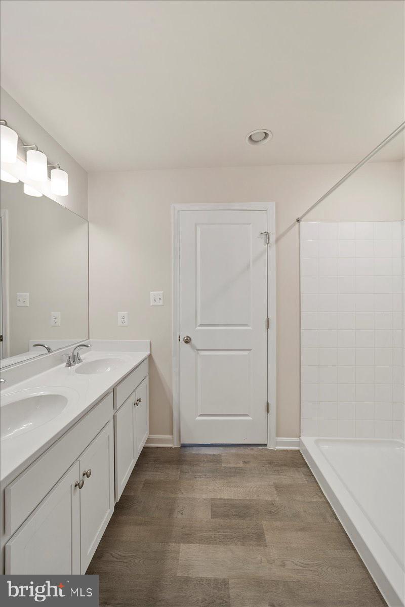 DILLON FARM - Residential