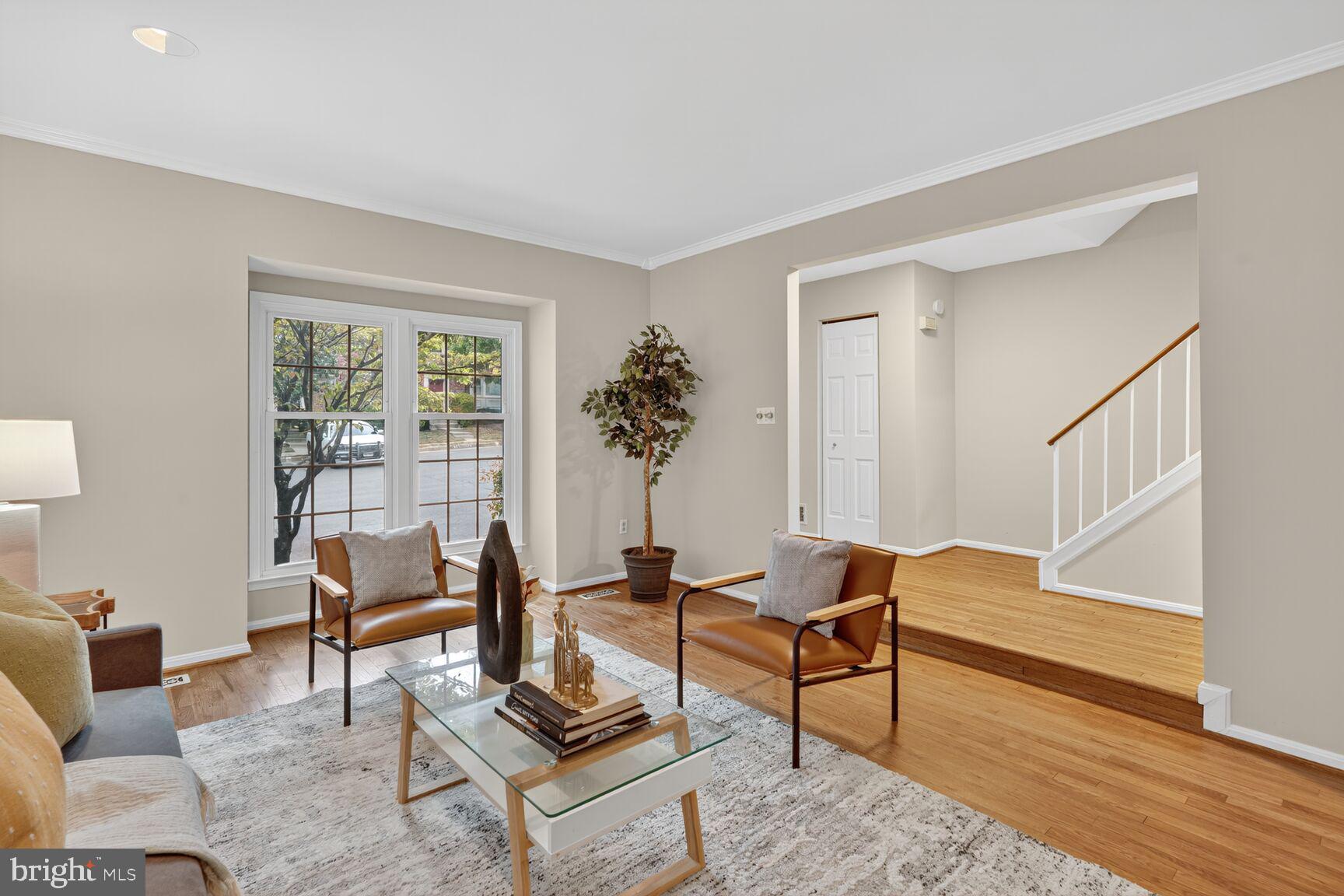 LAFAYETTE VILLAGE - Residential