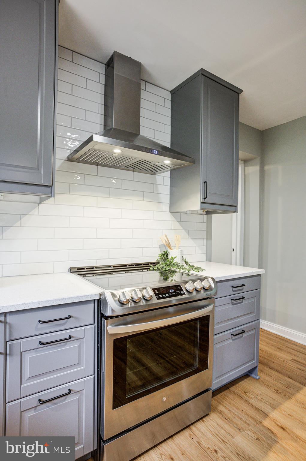 ARDEN ON THE SEVERN - Residential