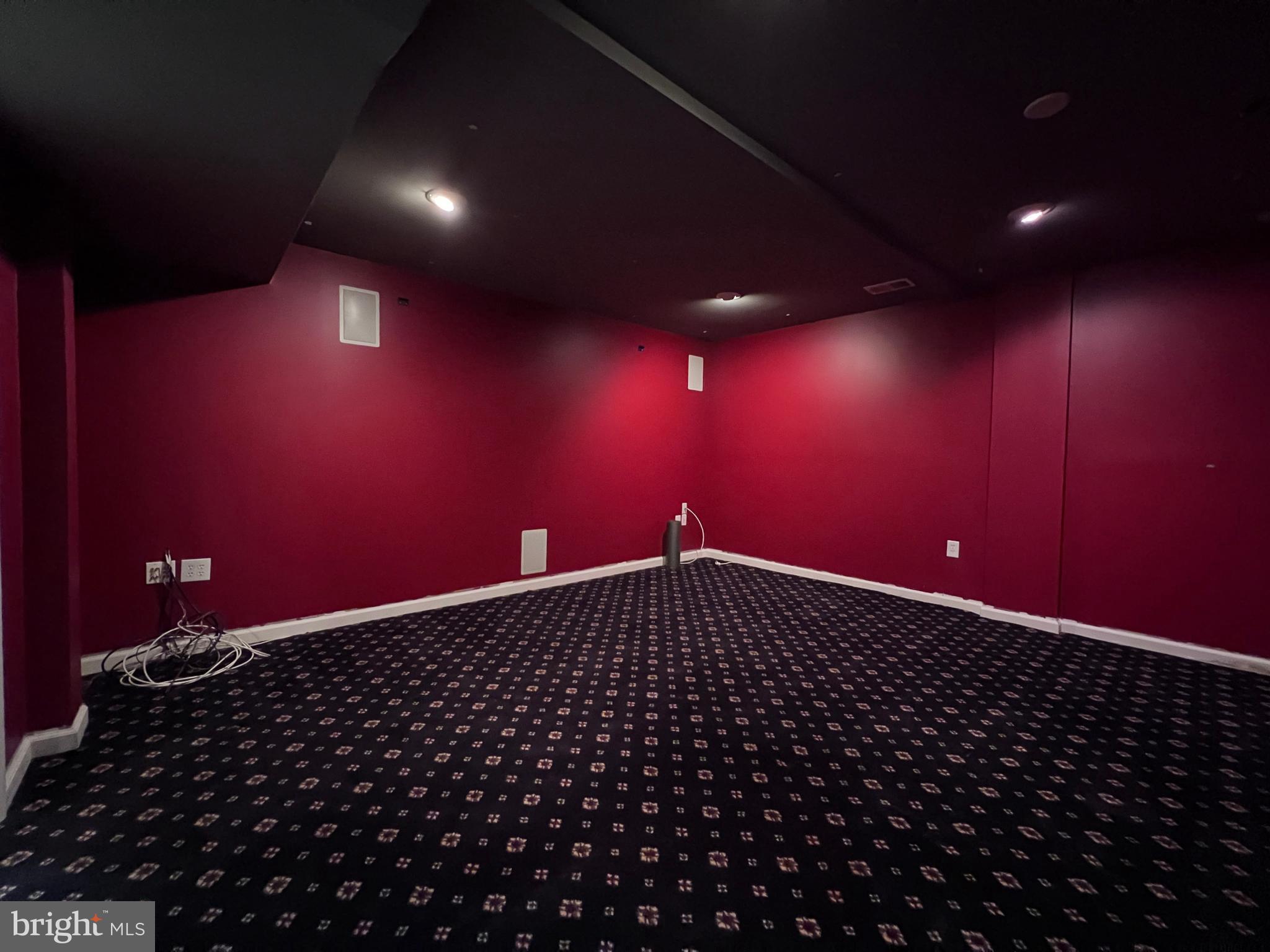 CHANTILLY PLACE - Residential Lease