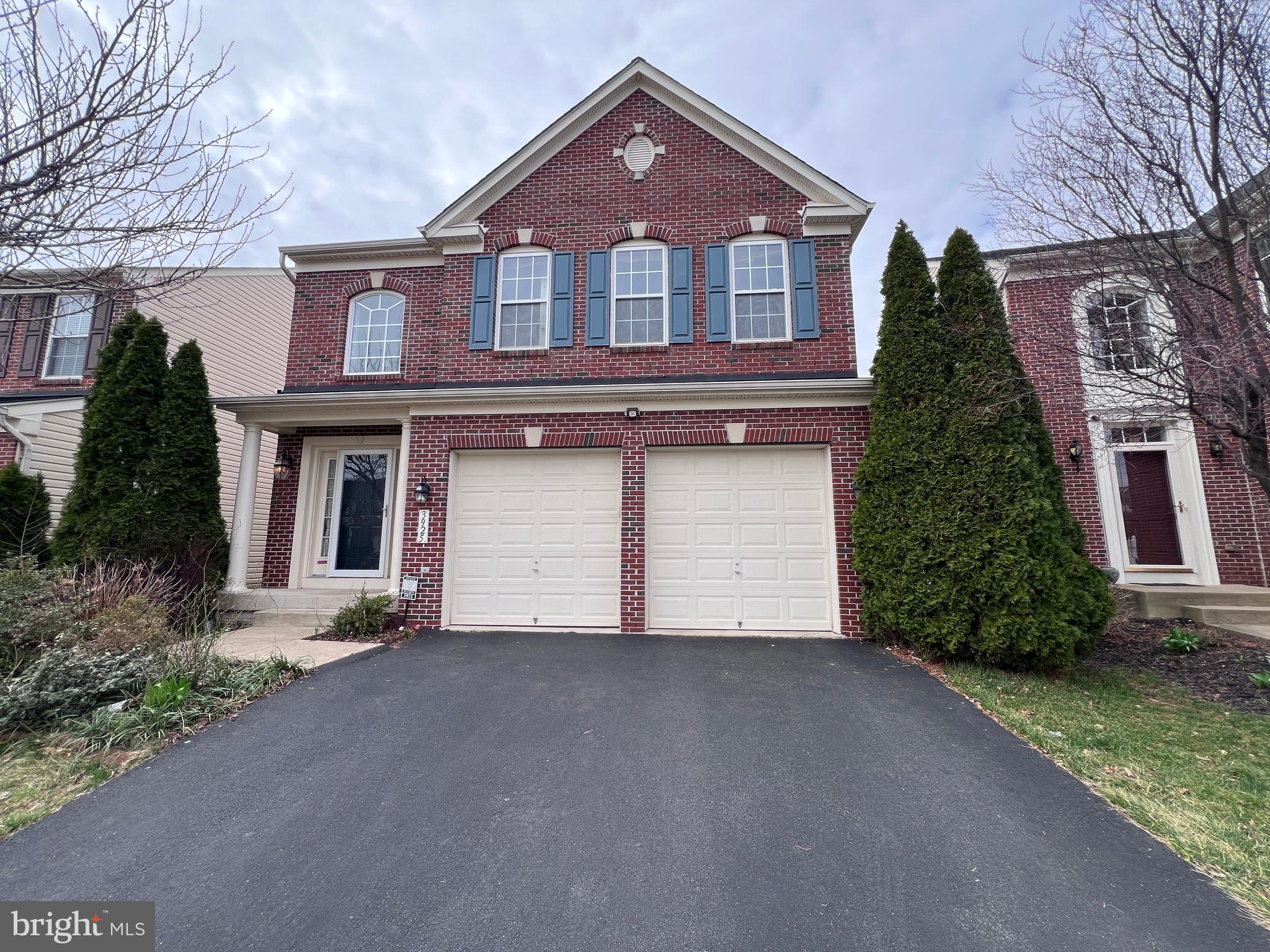 CHANTILLY PLACE - Residential Lease