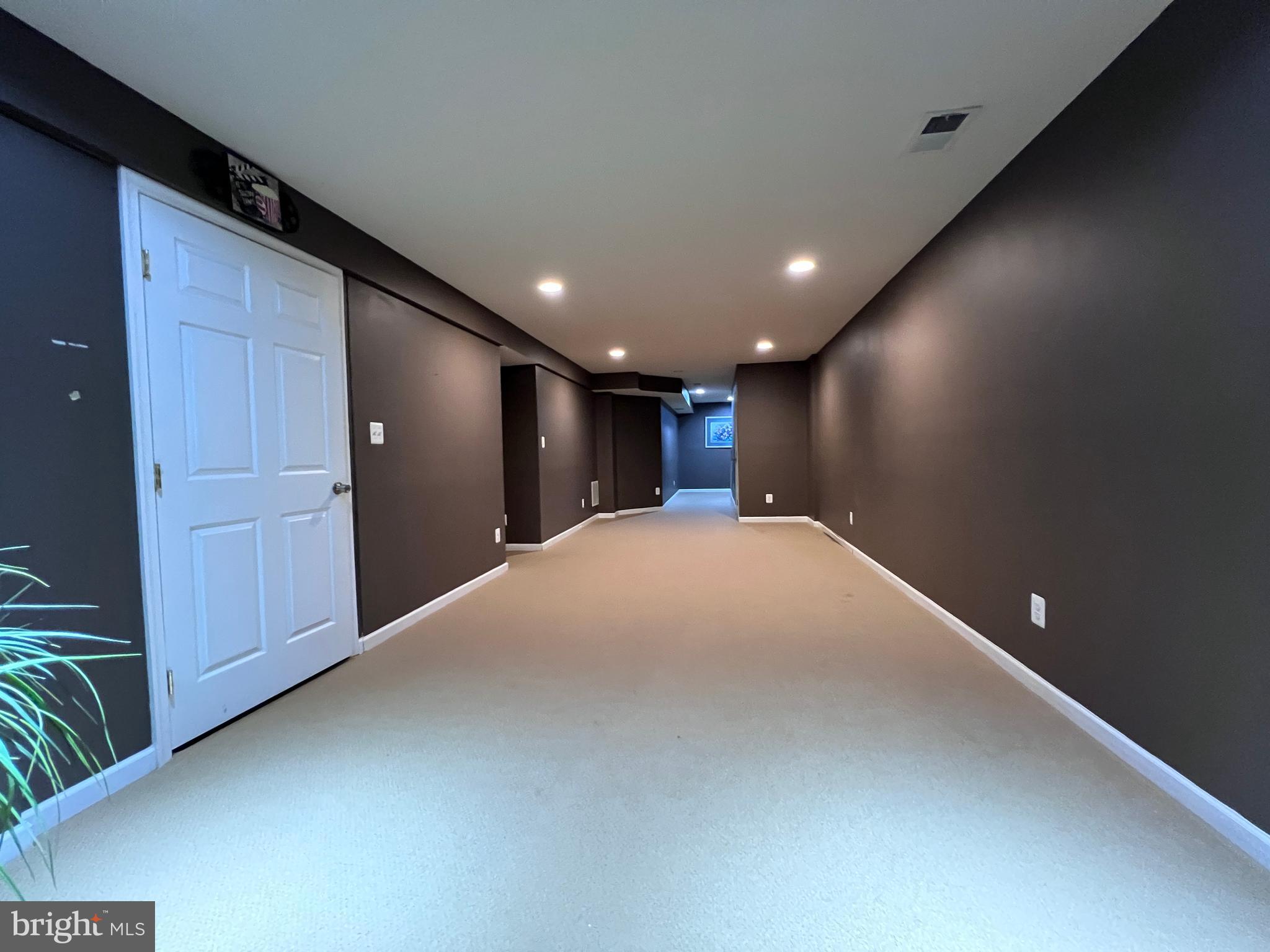 CHANTILLY PLACE - Residential Lease