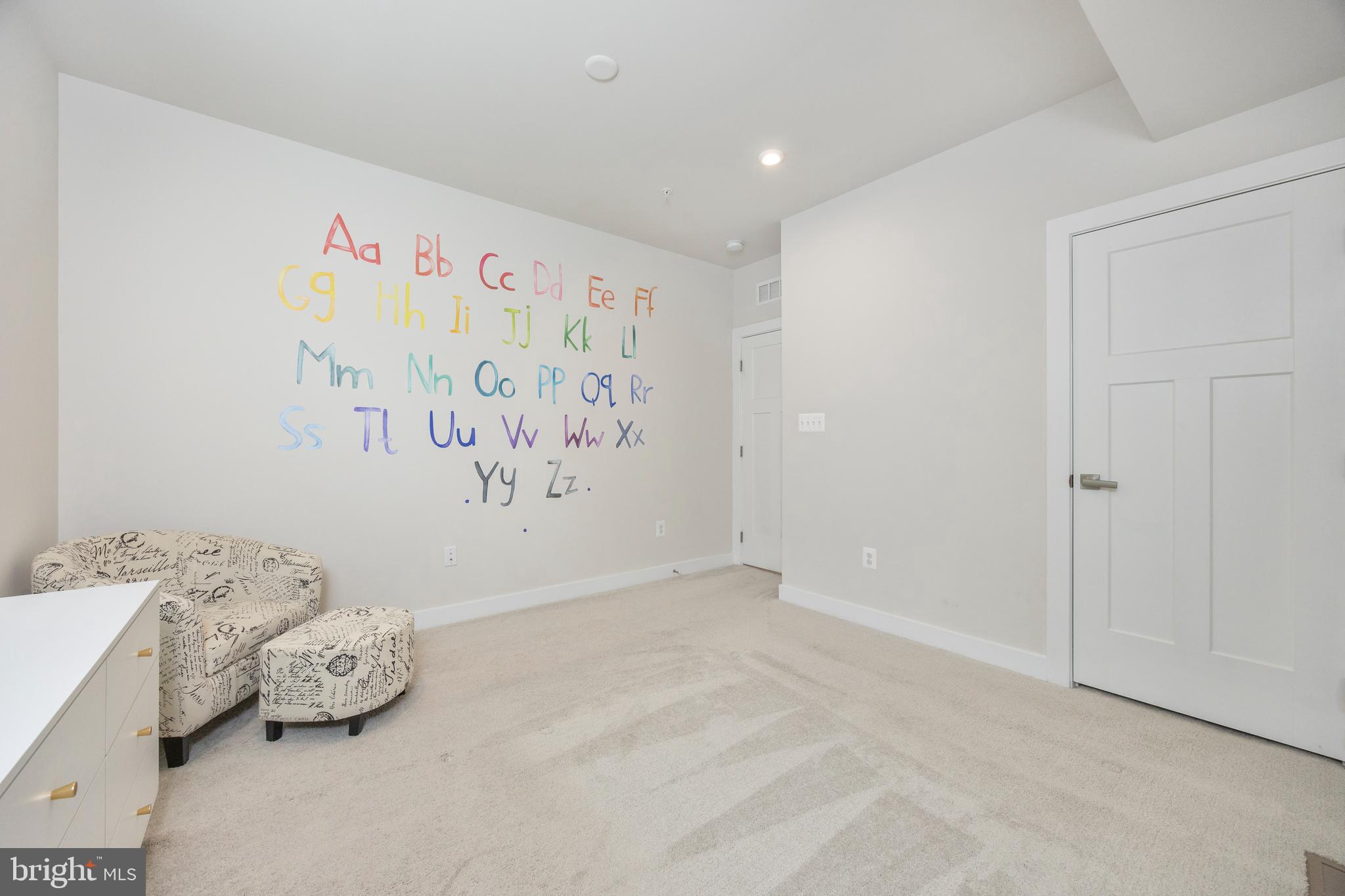 PADDOCK POINTE - Residential