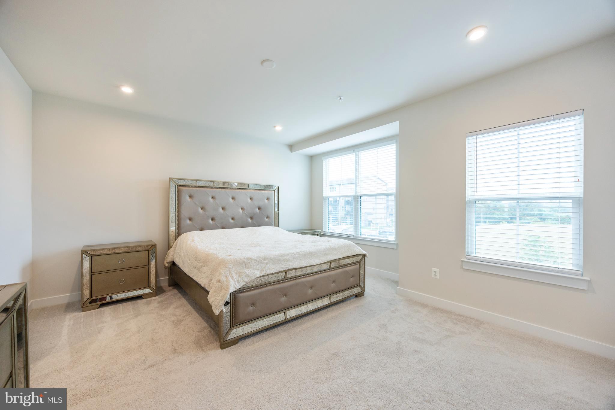 PADDOCK POINTE - Residential