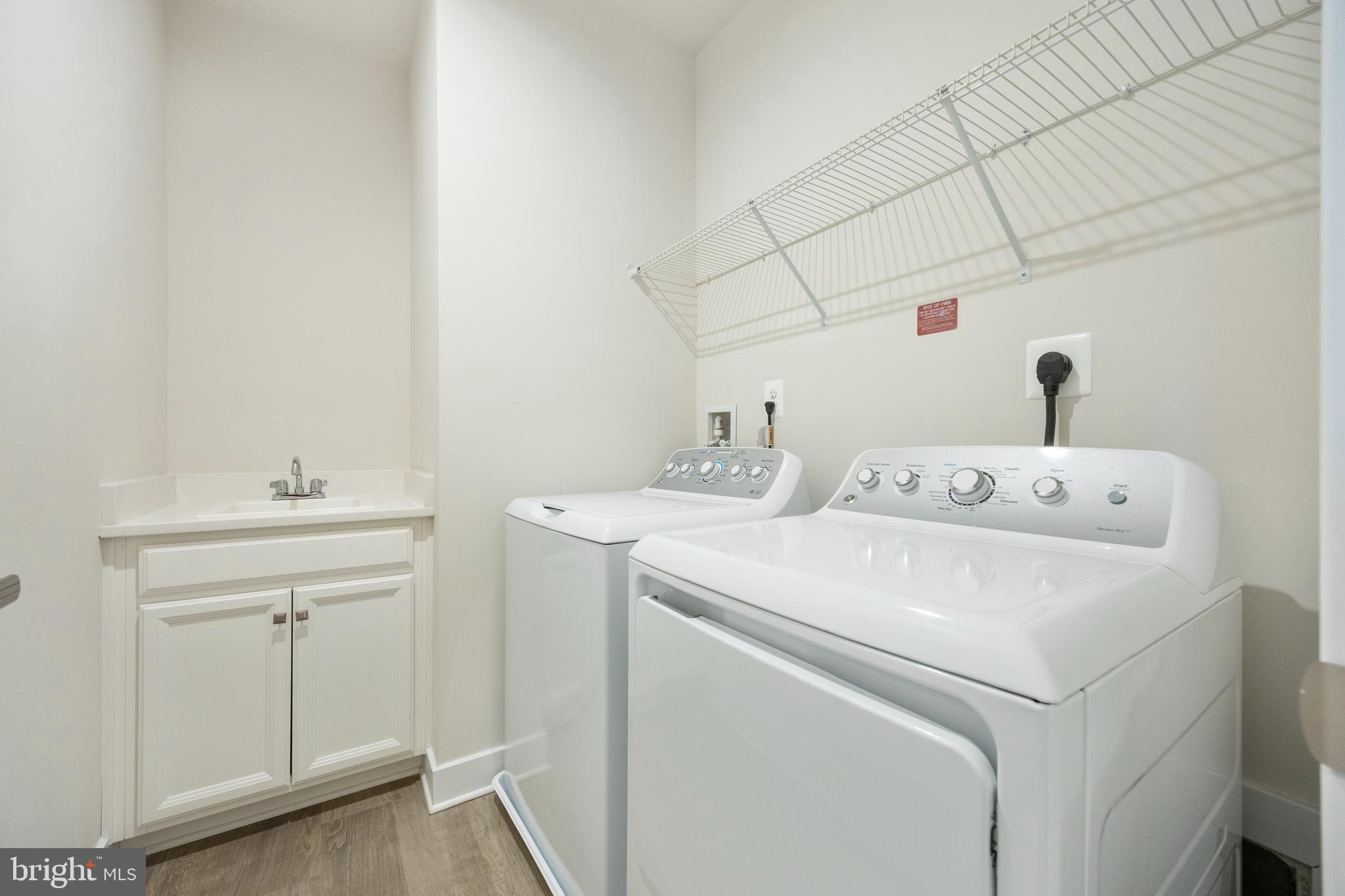 PADDOCK POINTE - Residential