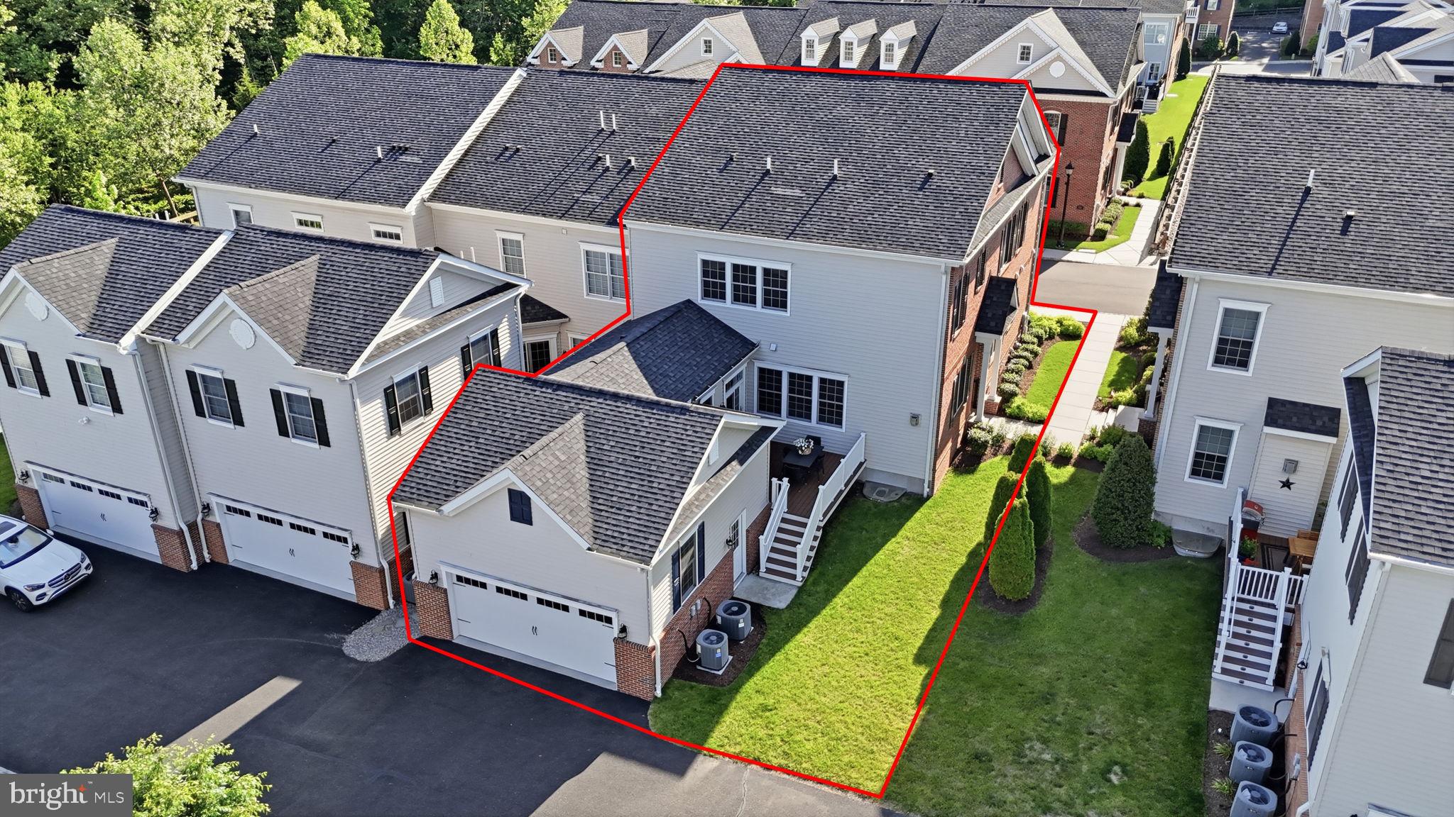 YARDLEY WALK - Residential