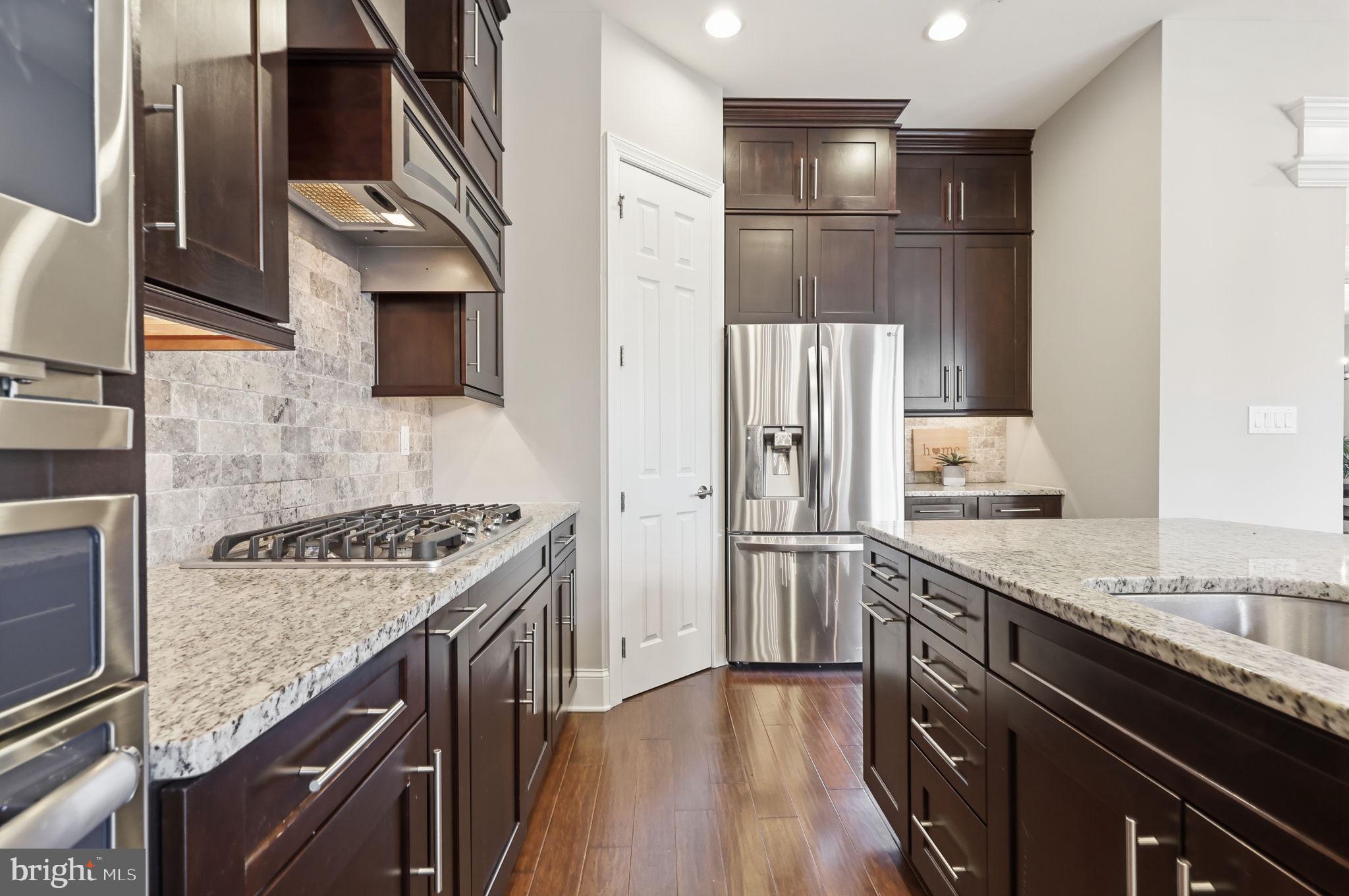 YARDLEY WALK - Residential