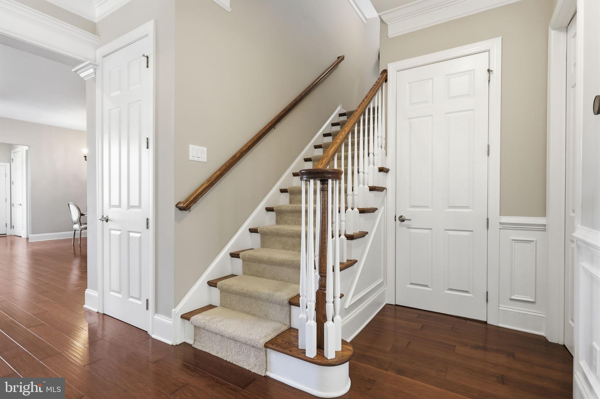 YARDLEY WALK - Residential