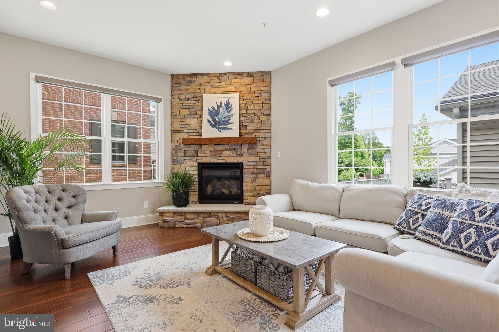 YARDLEY WALK - Residential