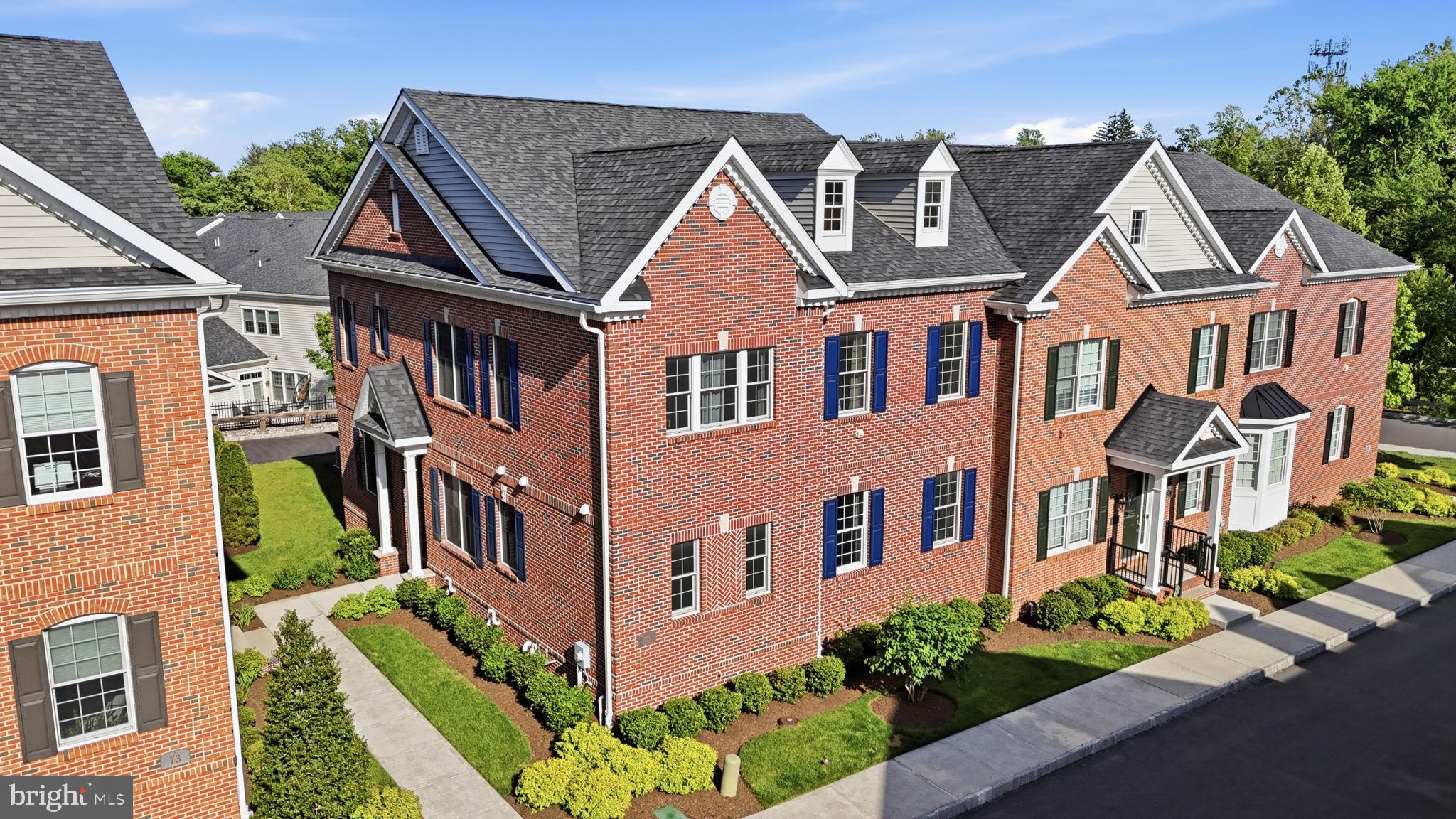YARDLEY WALK - Residential