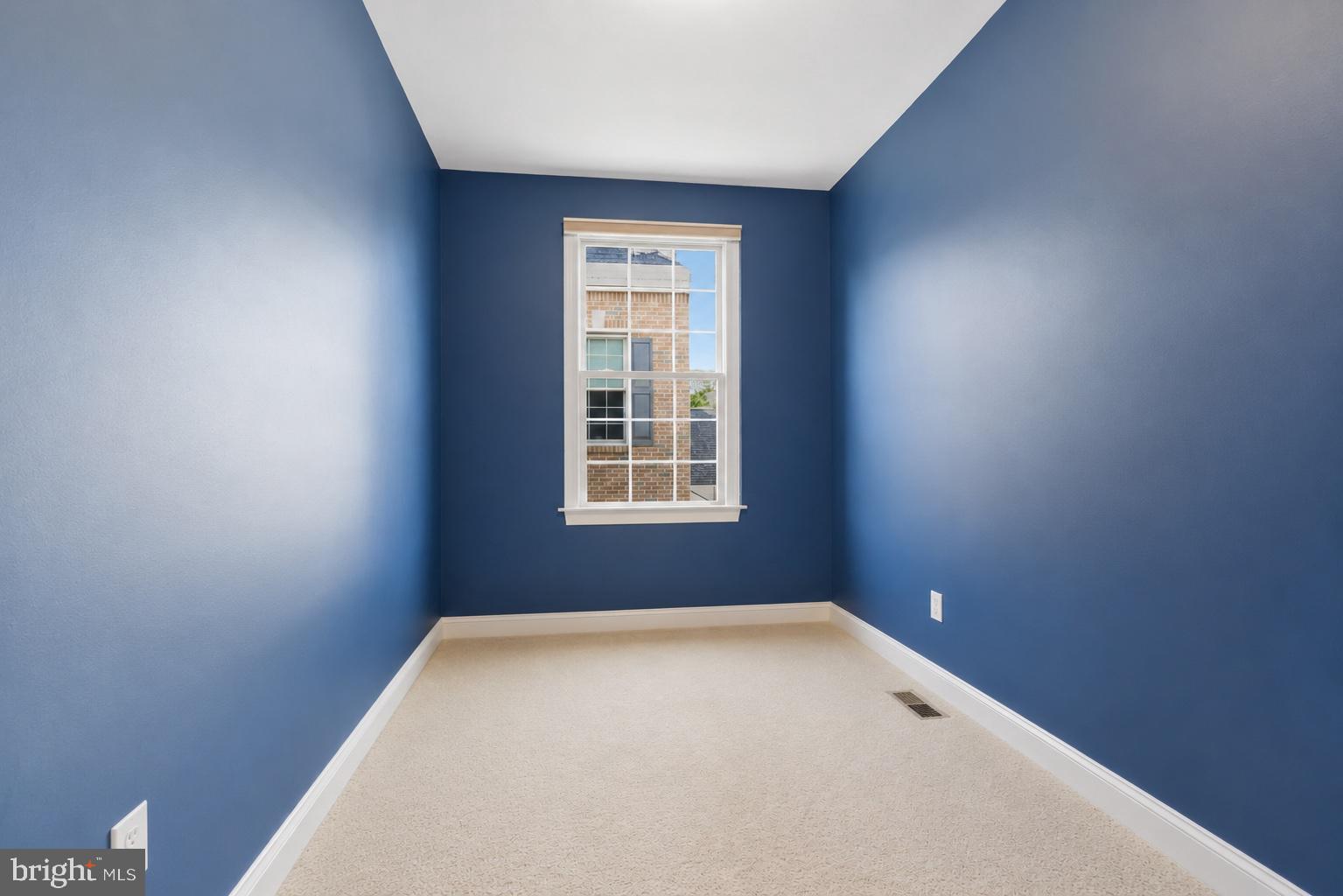 YARDLEY WALK - Residential