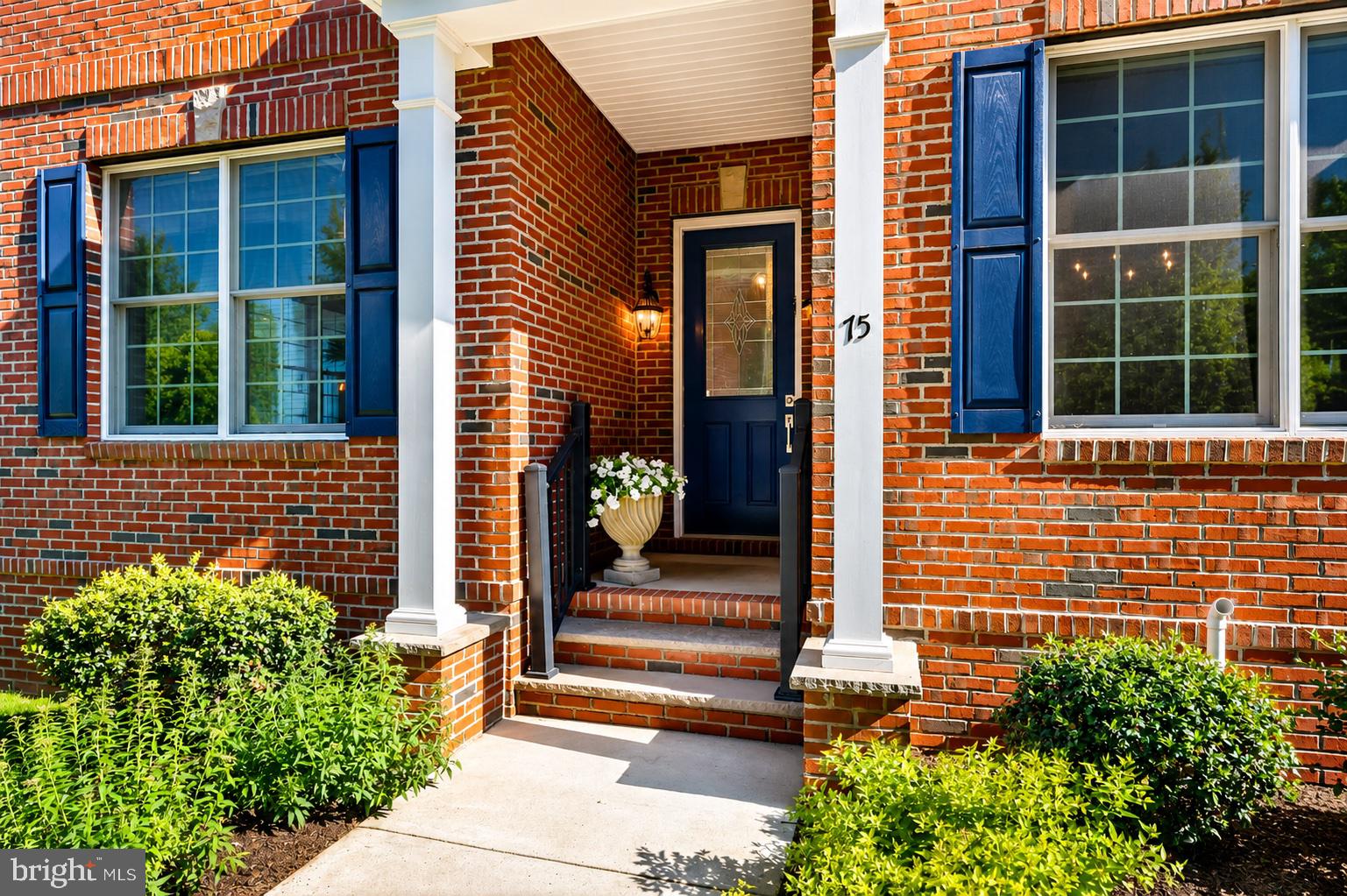 YARDLEY WALK - Residential