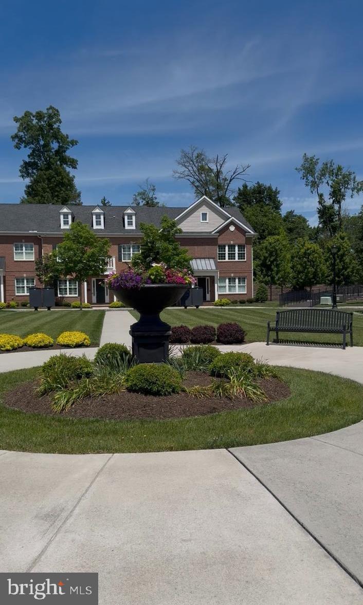 YARDLEY WALK - Residential