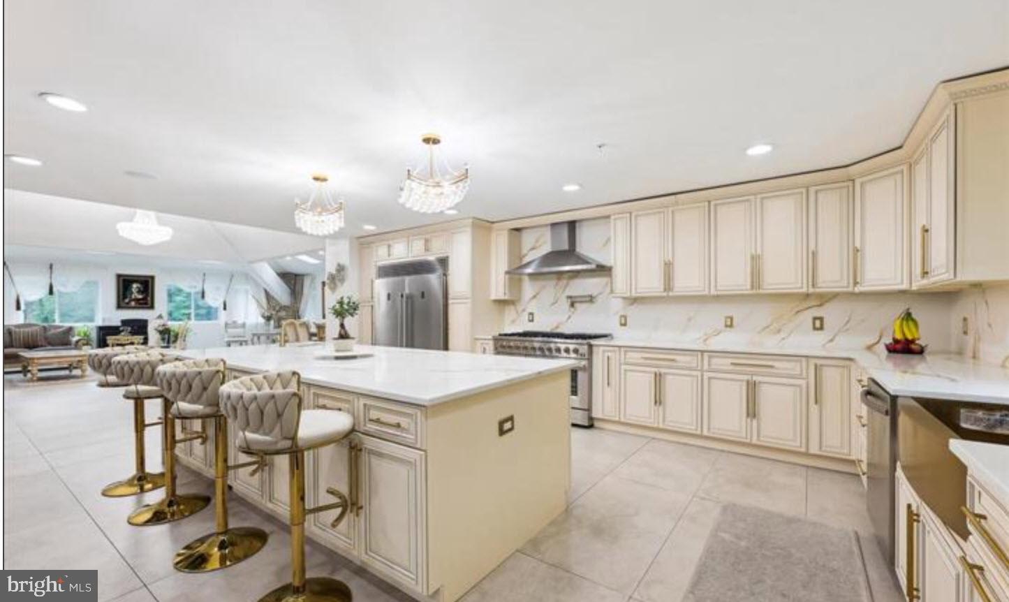 LOCUST GROVE - Residential