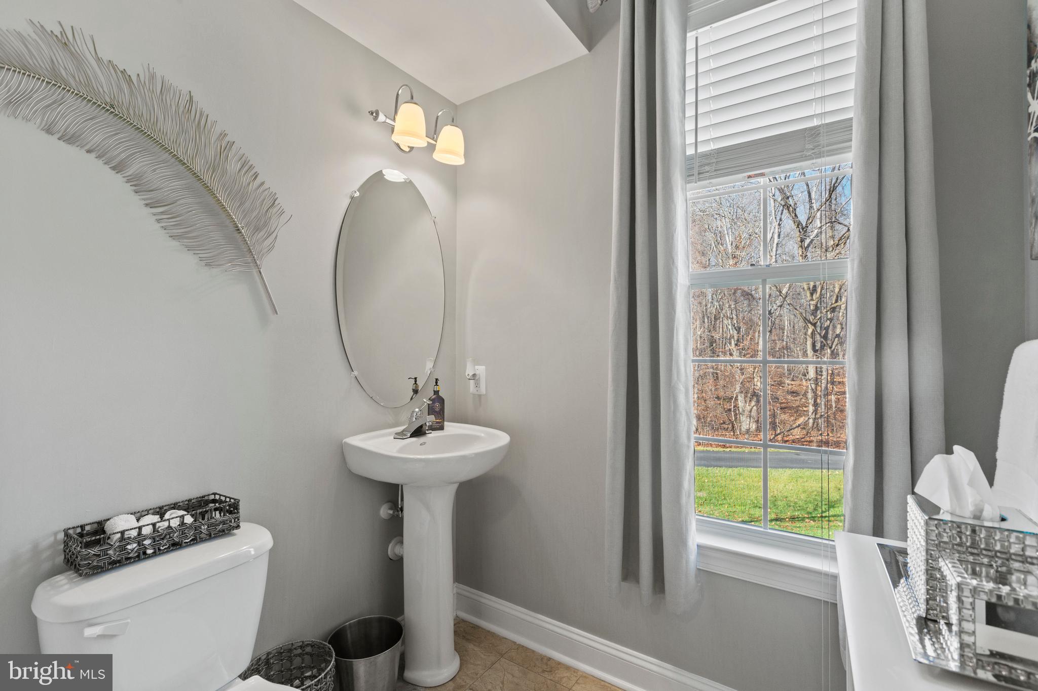 MEADOWGATE - Residential