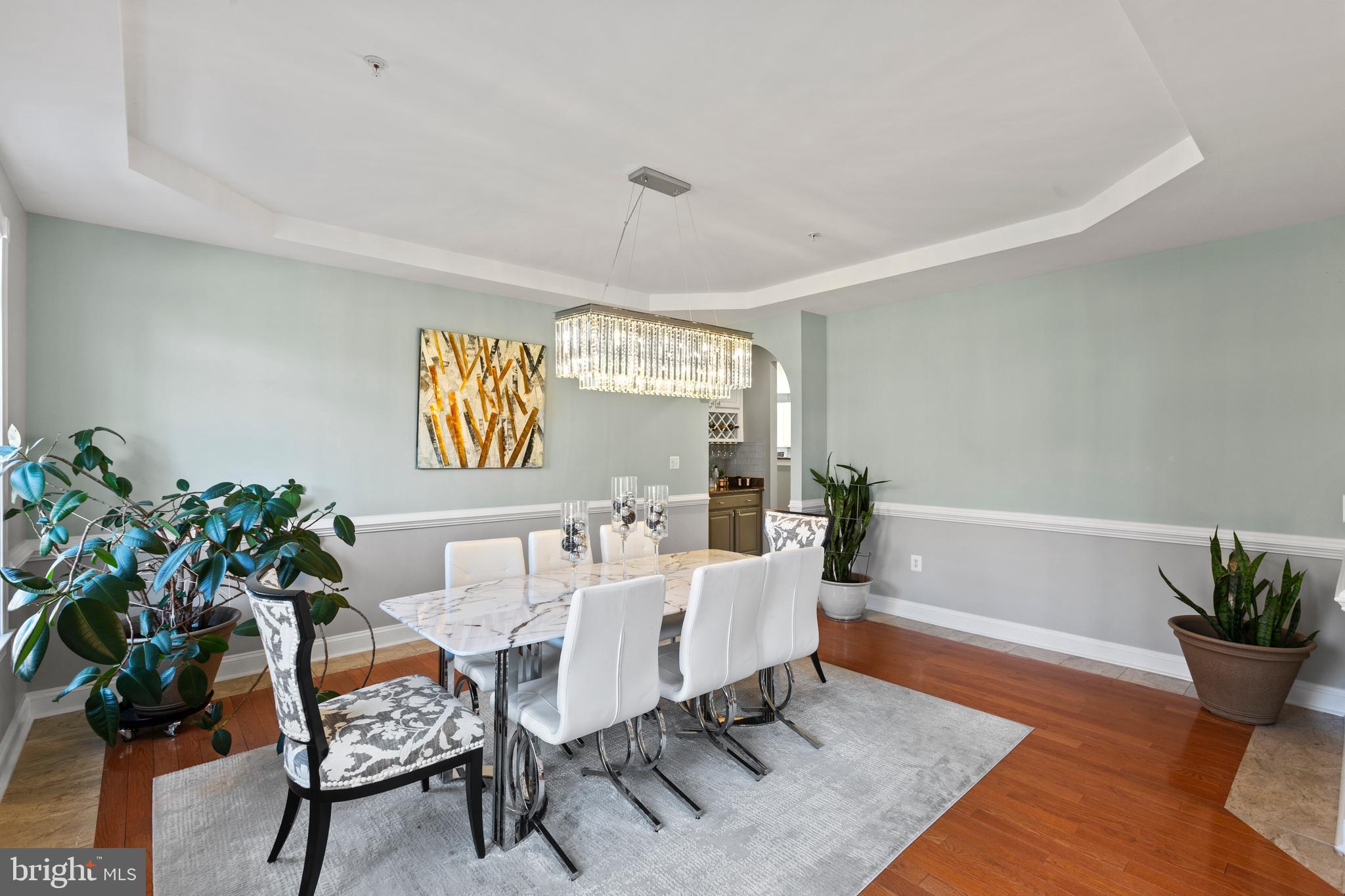 MEADOWGATE - Residential