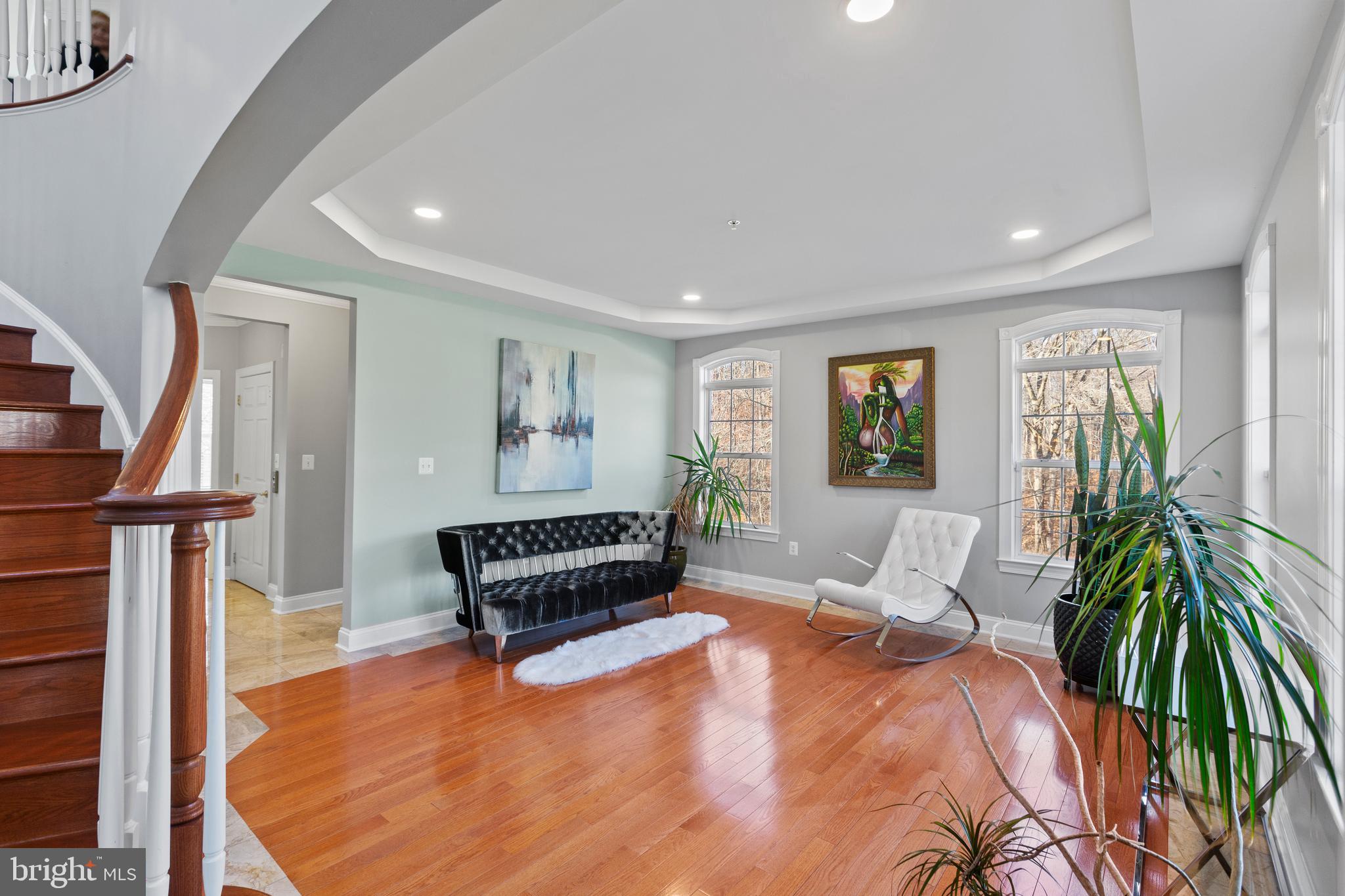 MEADOWGATE - Residential