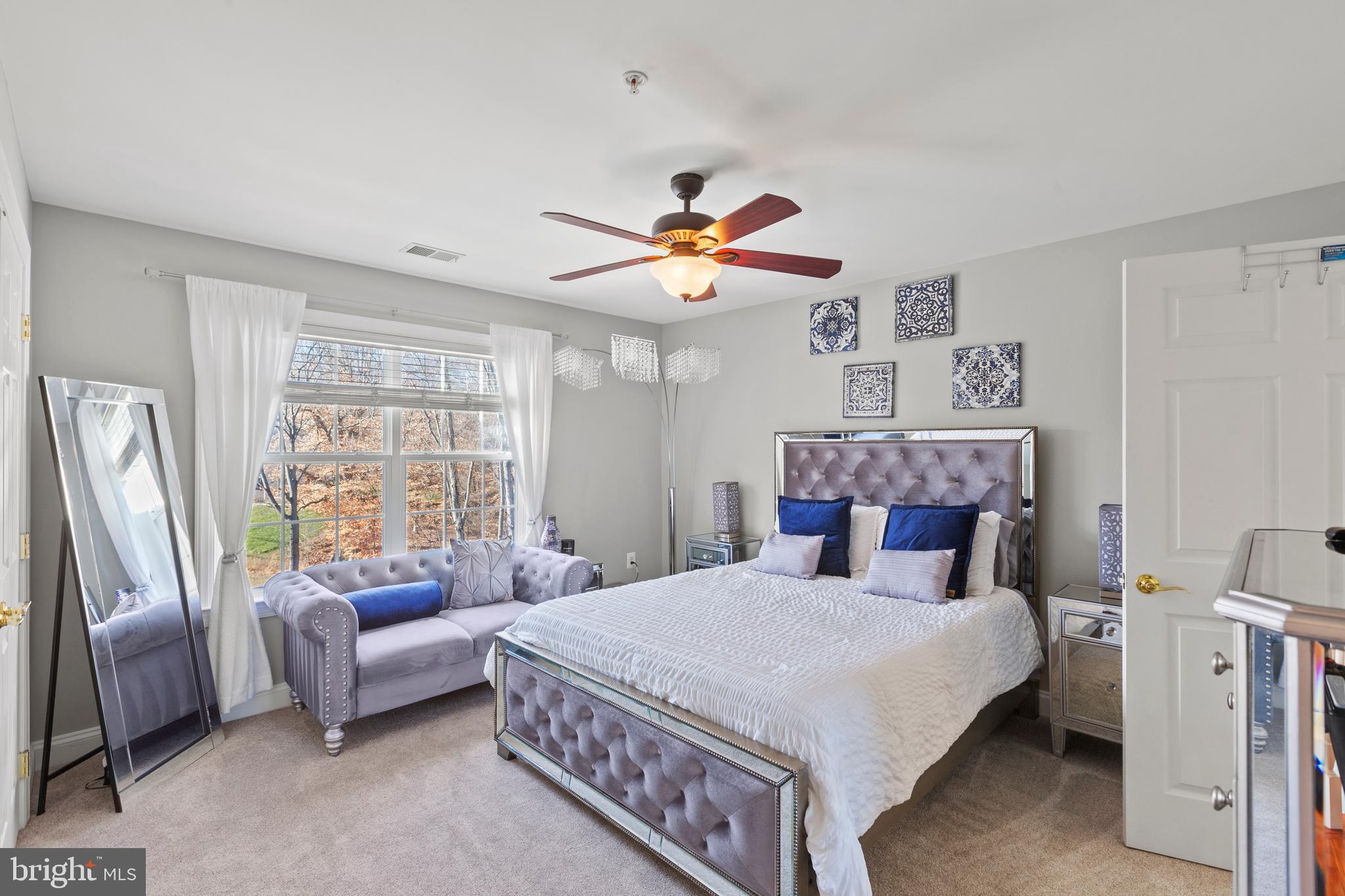 MEADOWGATE - Residential