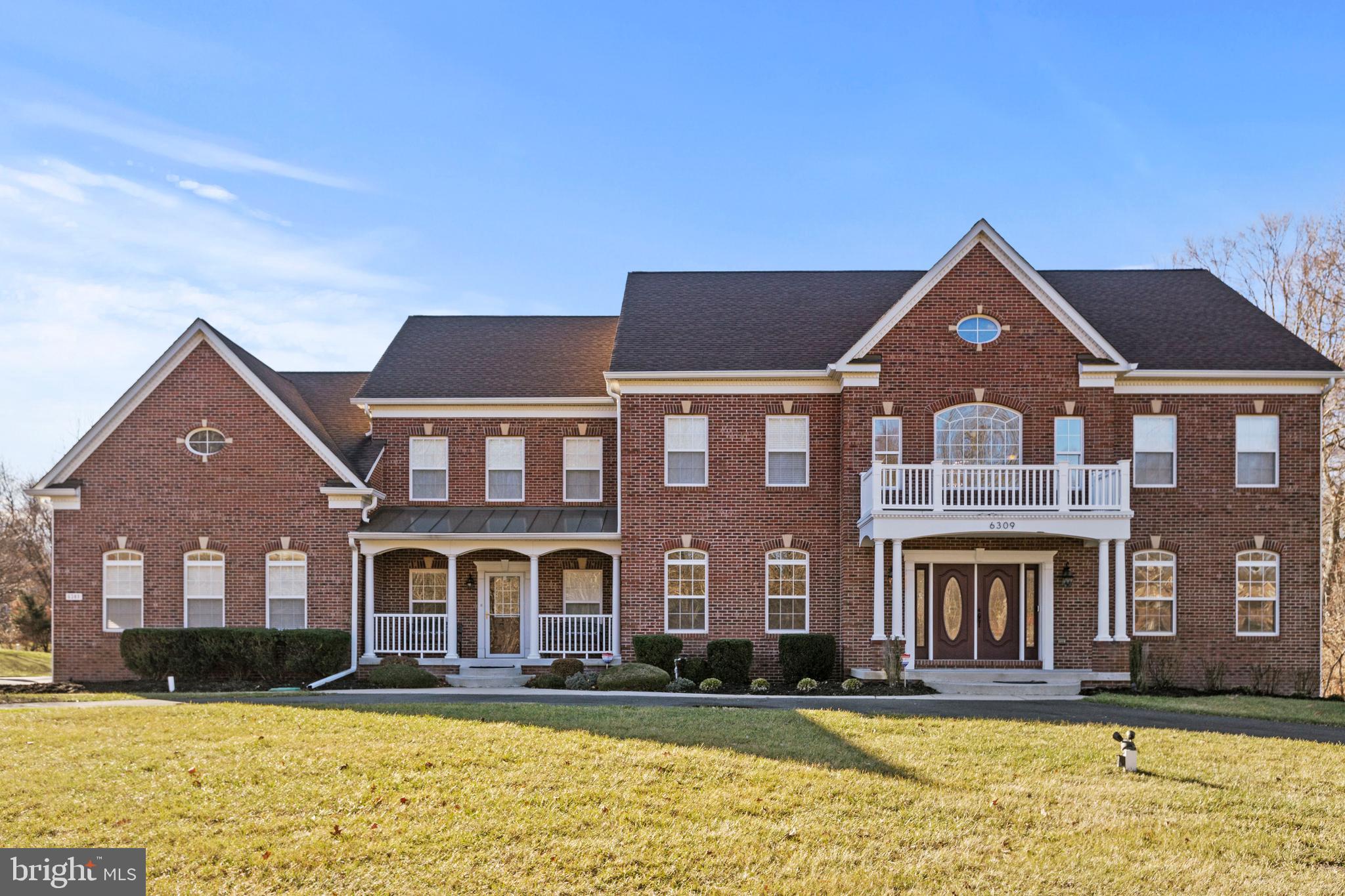 MEADOWGATE - Residential