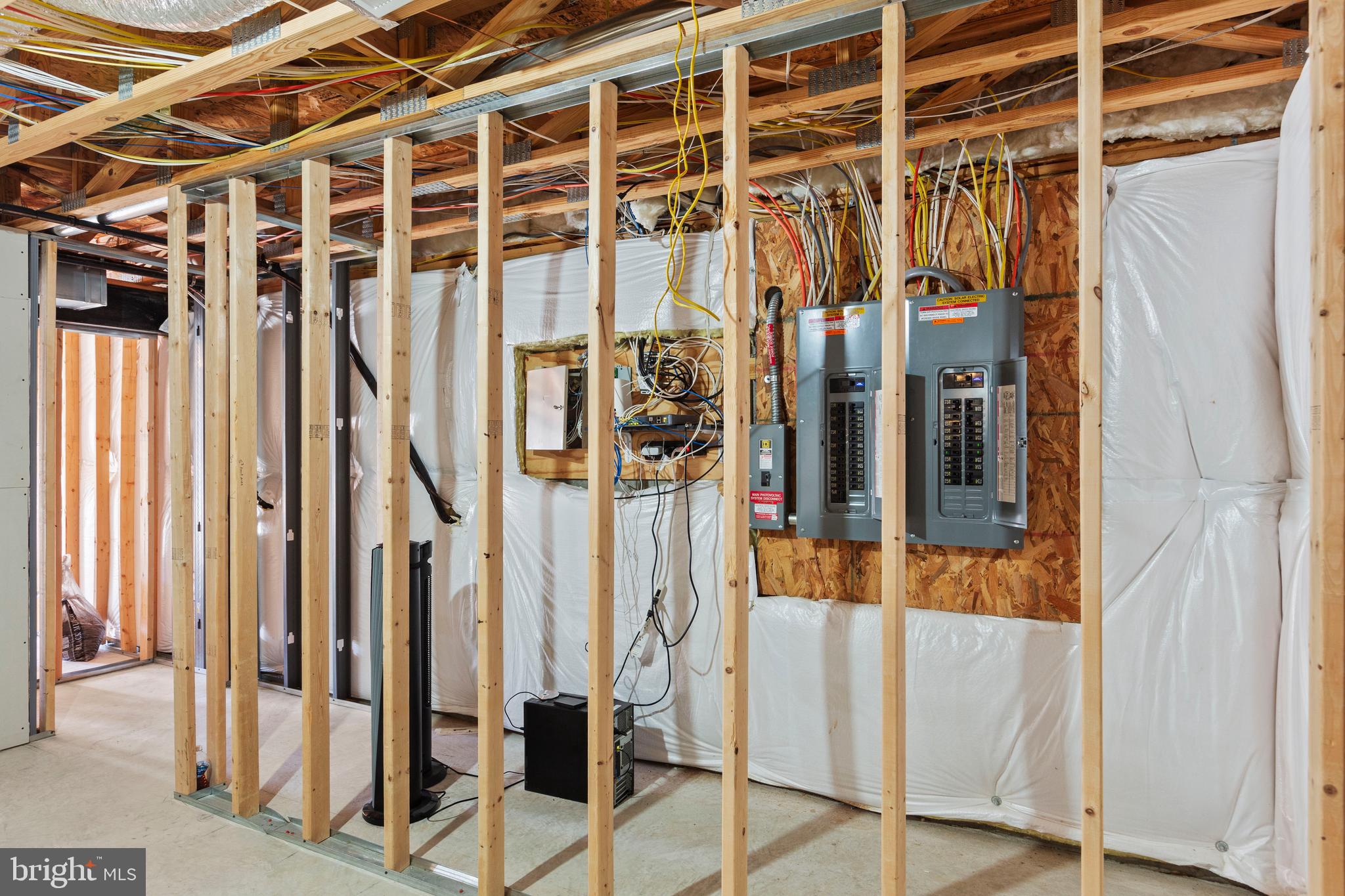 MEADOWGATE - Residential