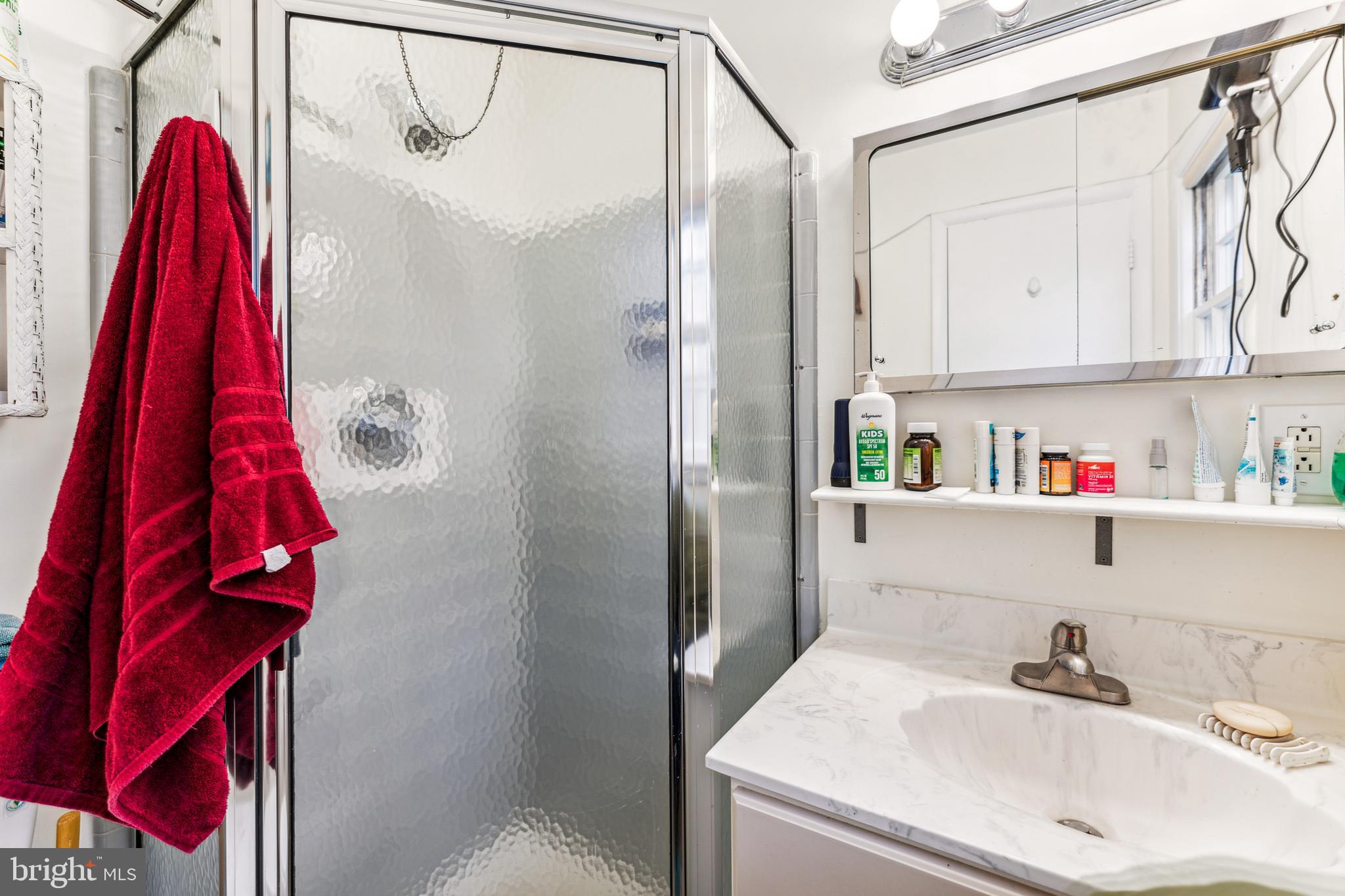 FOREST KNOLLS - Residential