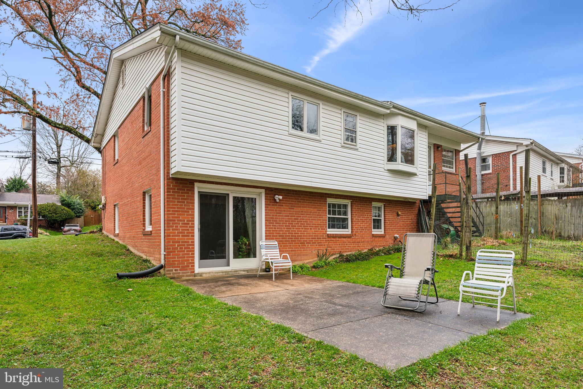 FOREST KNOLLS - Residential