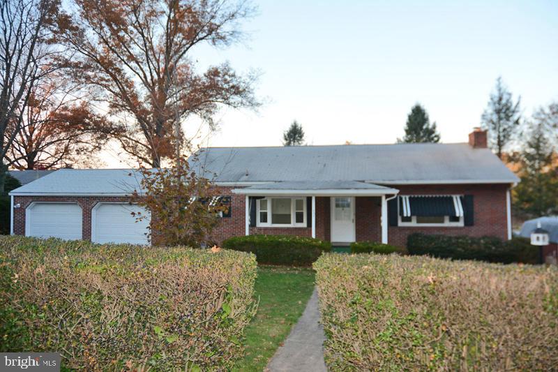 WEST WILLOW - Residential