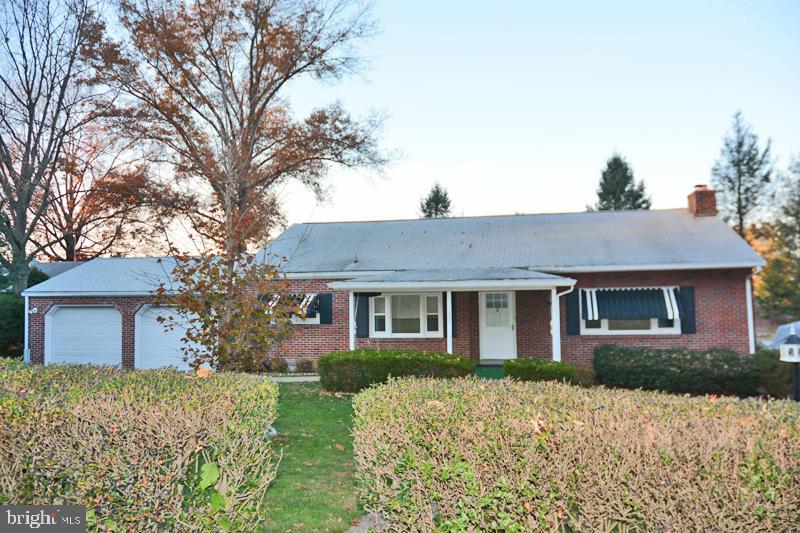 WEST WILLOW - Residential