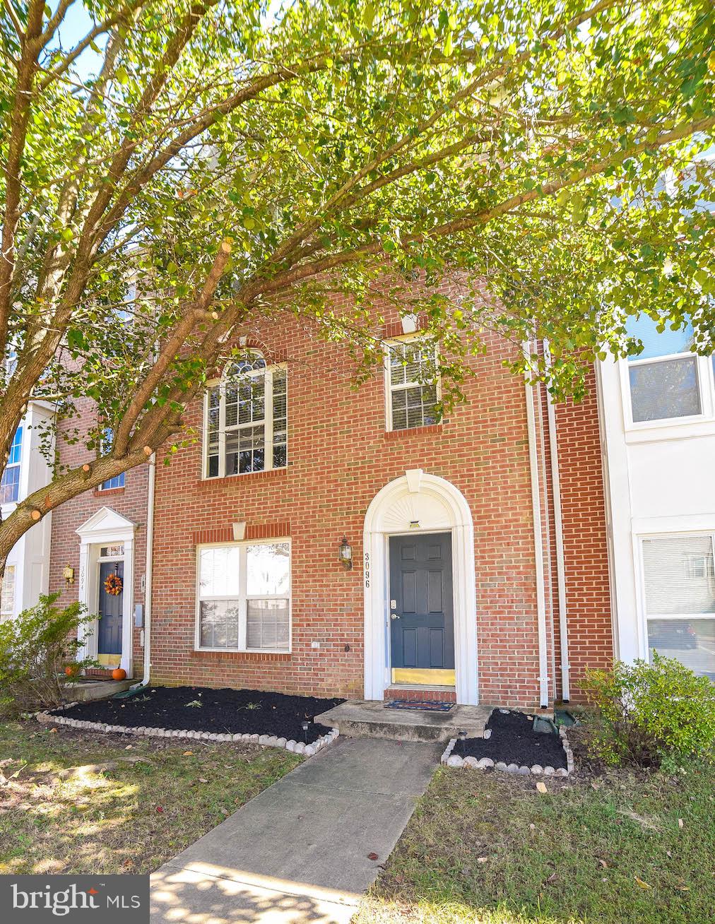 CHARLES CROSSING - Residential