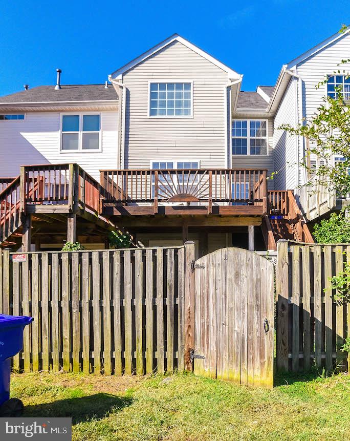 CHARLES CROSSING - Residential