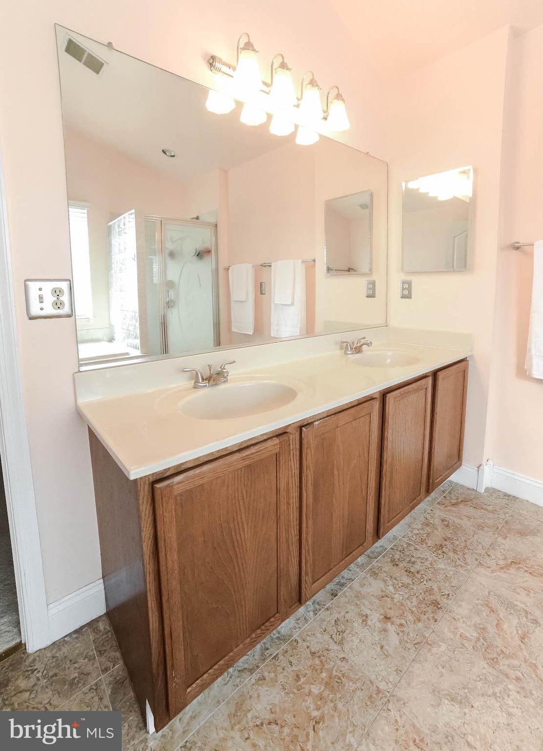 CHARLES CROSSING - Residential