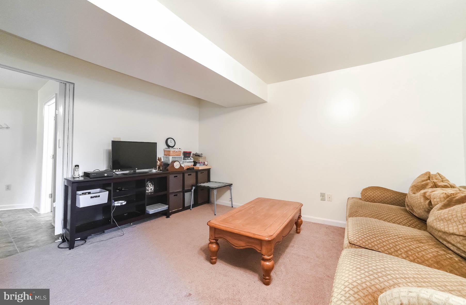 CHARLES CROSSING - Residential