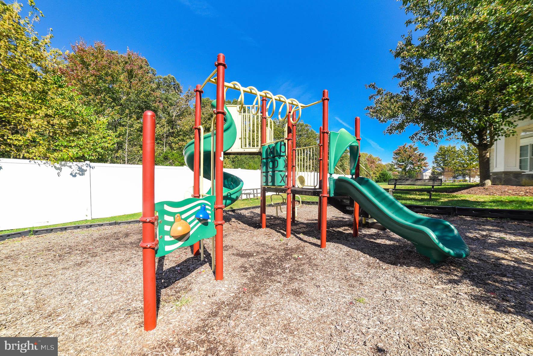 CHARLES CROSSING - Residential