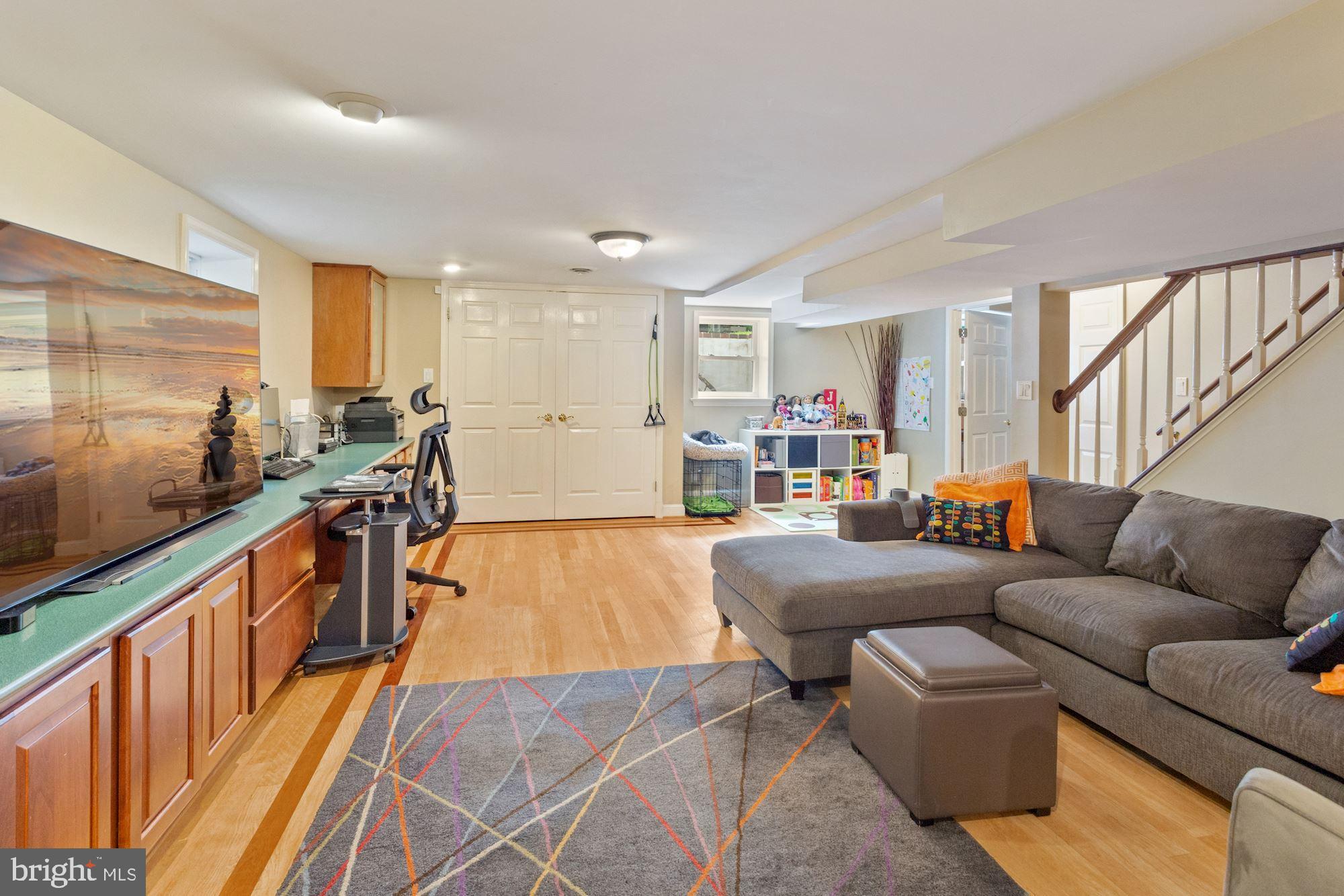 DONALDSON RUN - Residential Lease