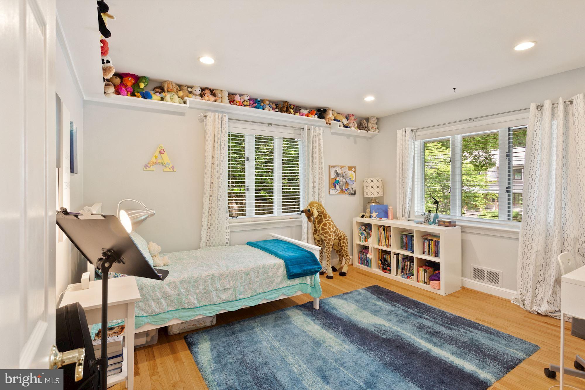 DONALDSON RUN - Residential Lease